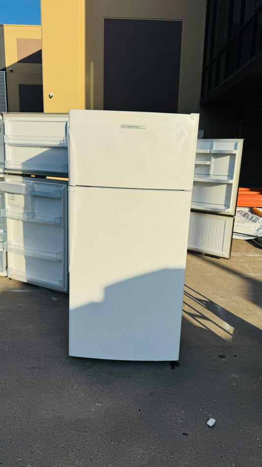 FISHER AND PAYKEL 517 LITRES FRIDGE FREEZER