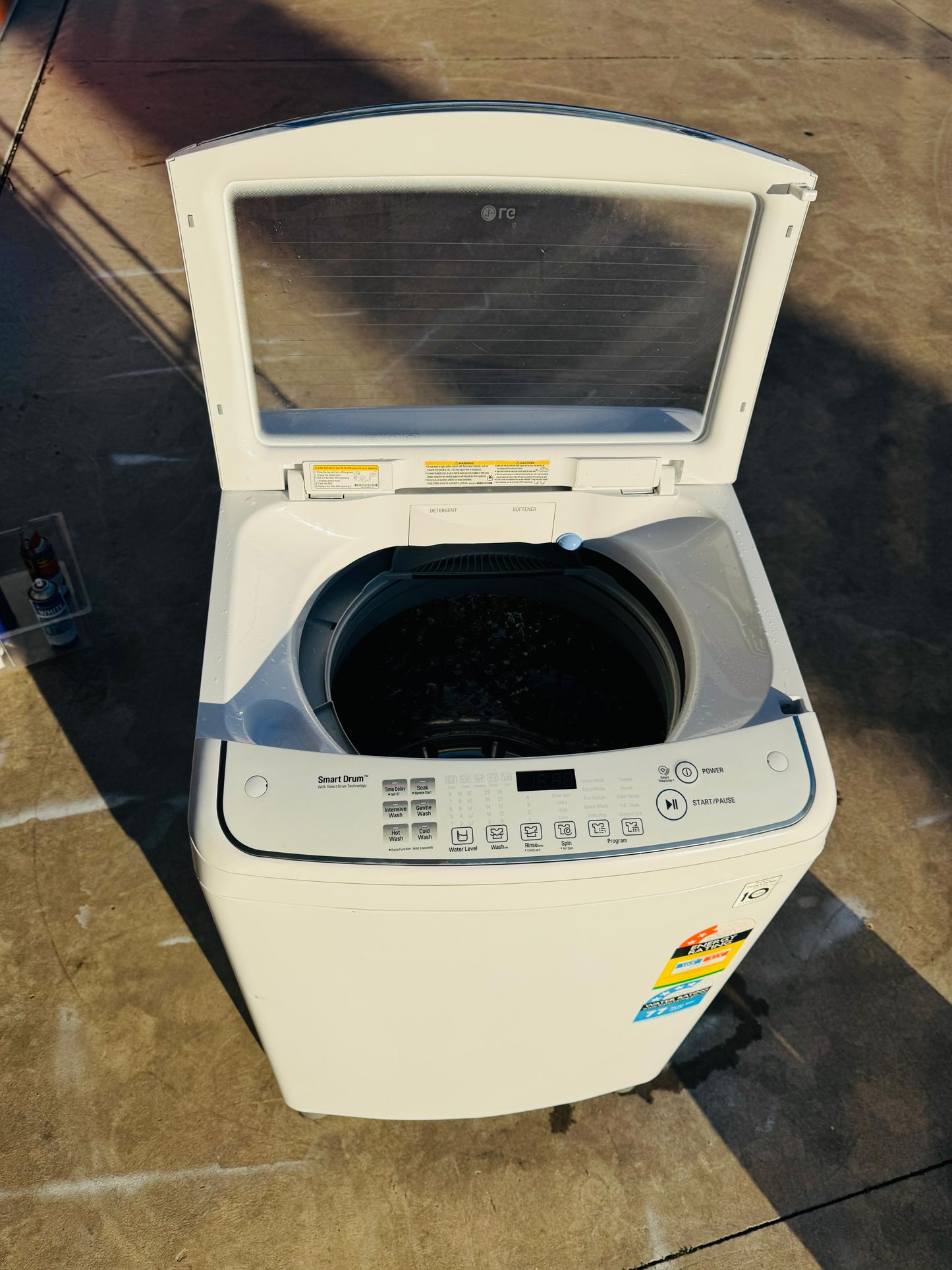 LG 8.5 KGS TOP LOADER WASHING MACHINE