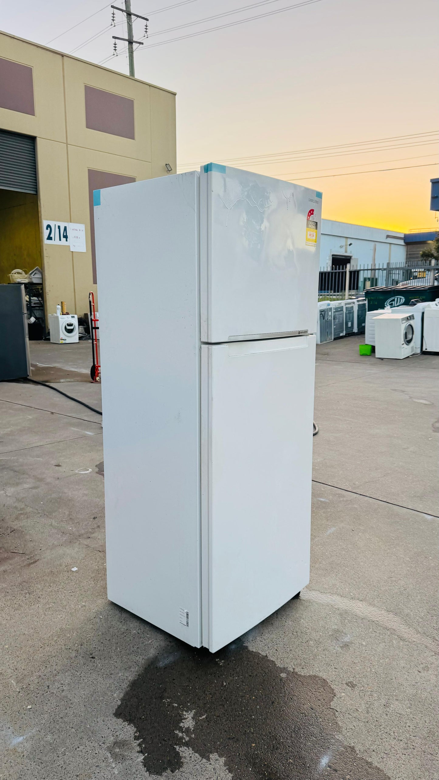 SAMSUNG 419 LITRES FRIDGE FREEZER