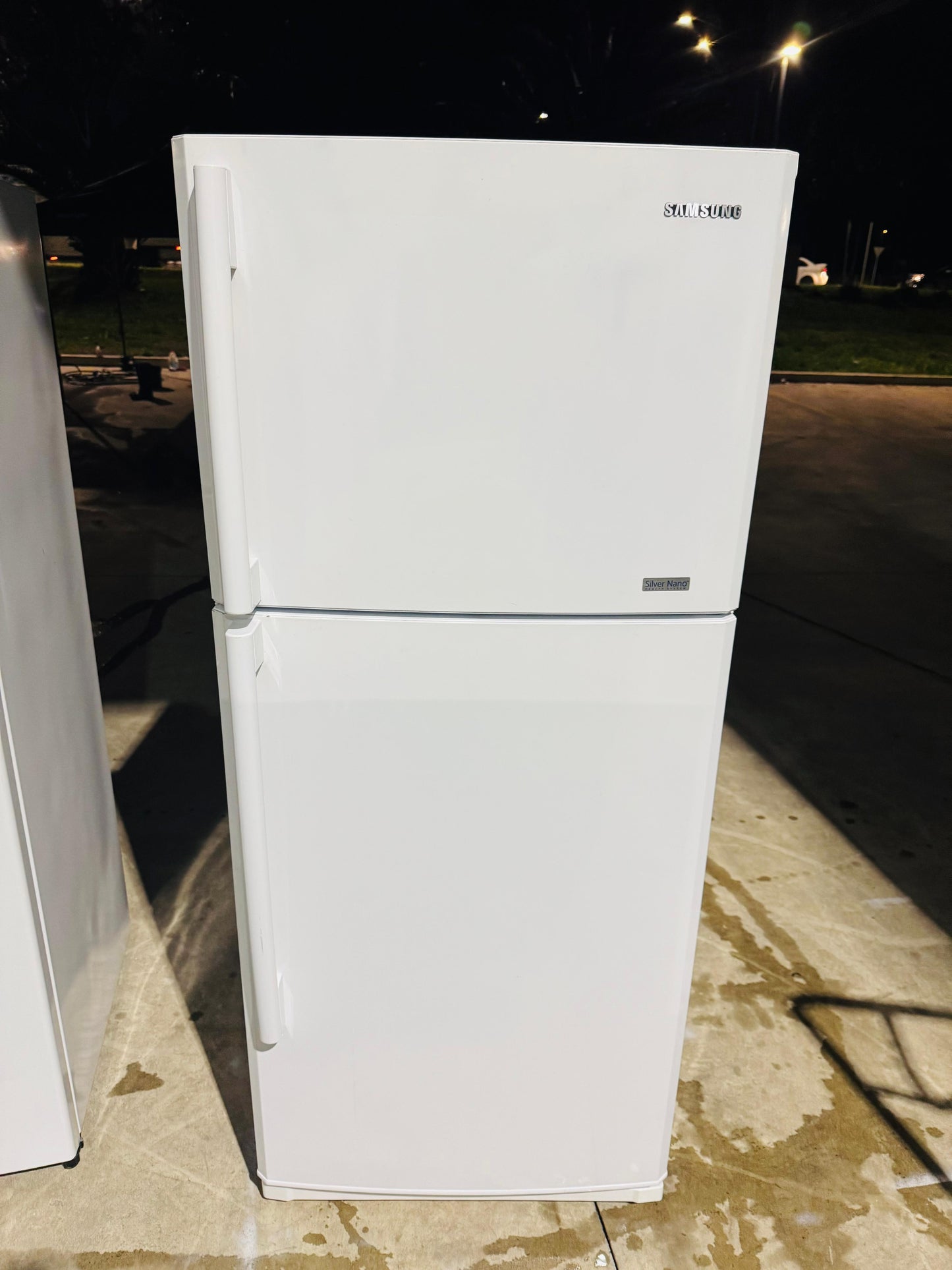 SAMSUNG 434 LITRES FRIDGE FREEZER