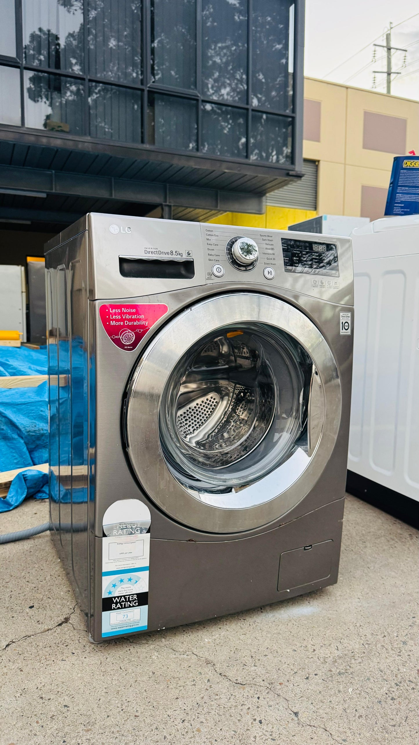 LG 8.5KGS FRONT LOADER WASHING MACHINE