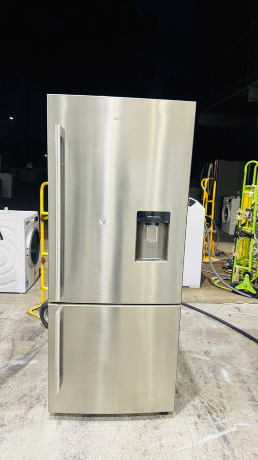 SAMSUNG 448 LITRES FRIDGE FREEZER