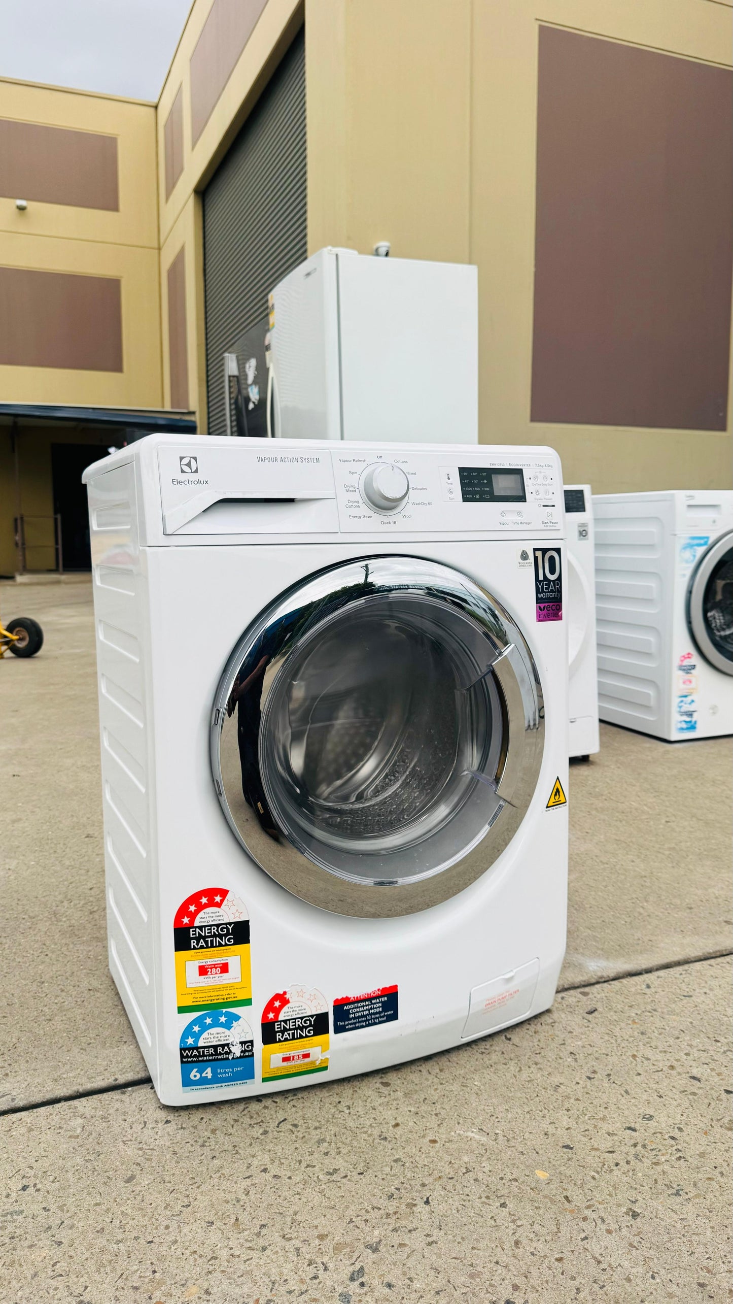 ELECTROLUX 7.5KGS FRONT LOADER WASHING MACHINE