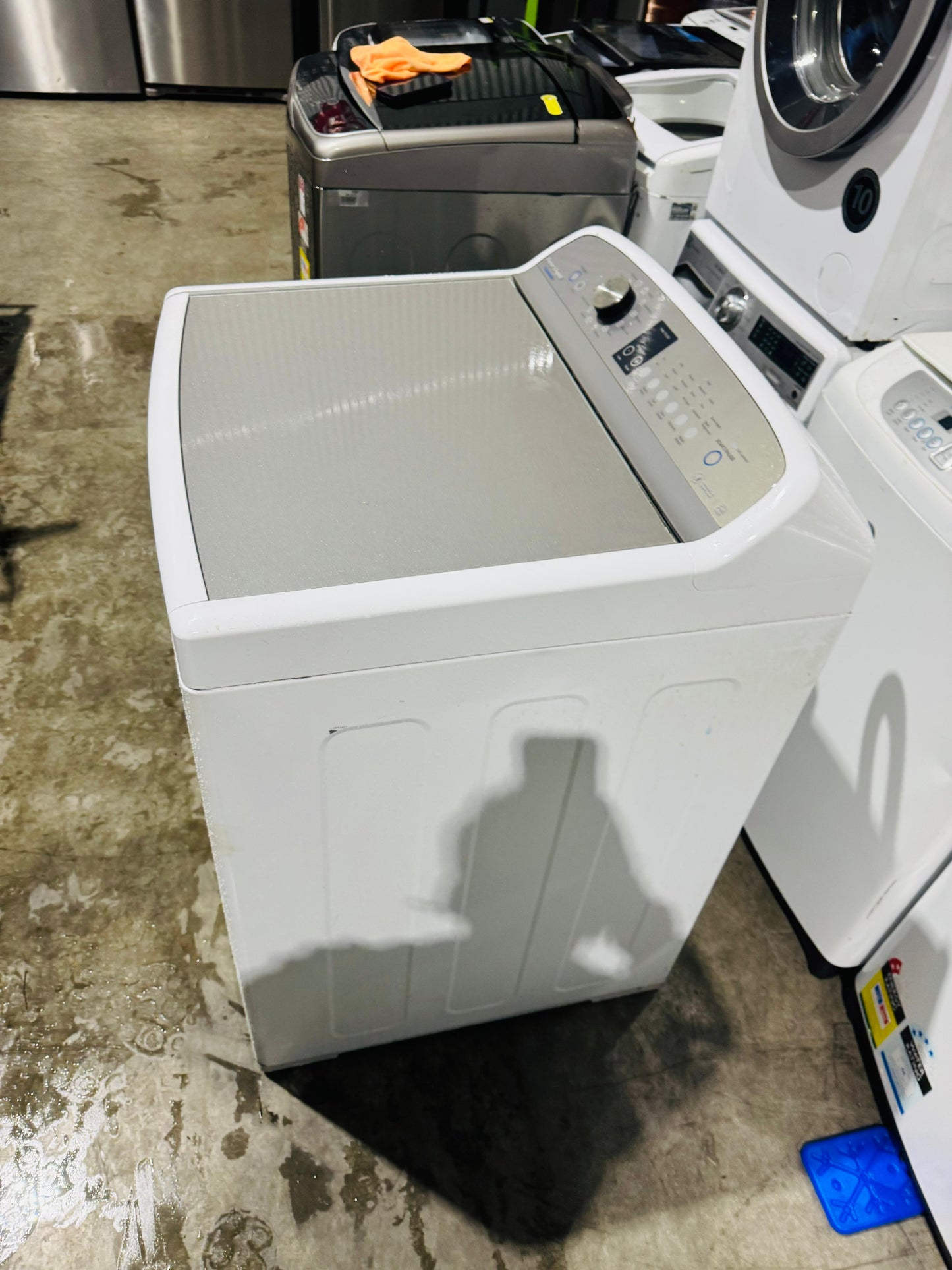 FISHER AND PAYKEL 10 KGS TOP LOADER WASHING MACHINE