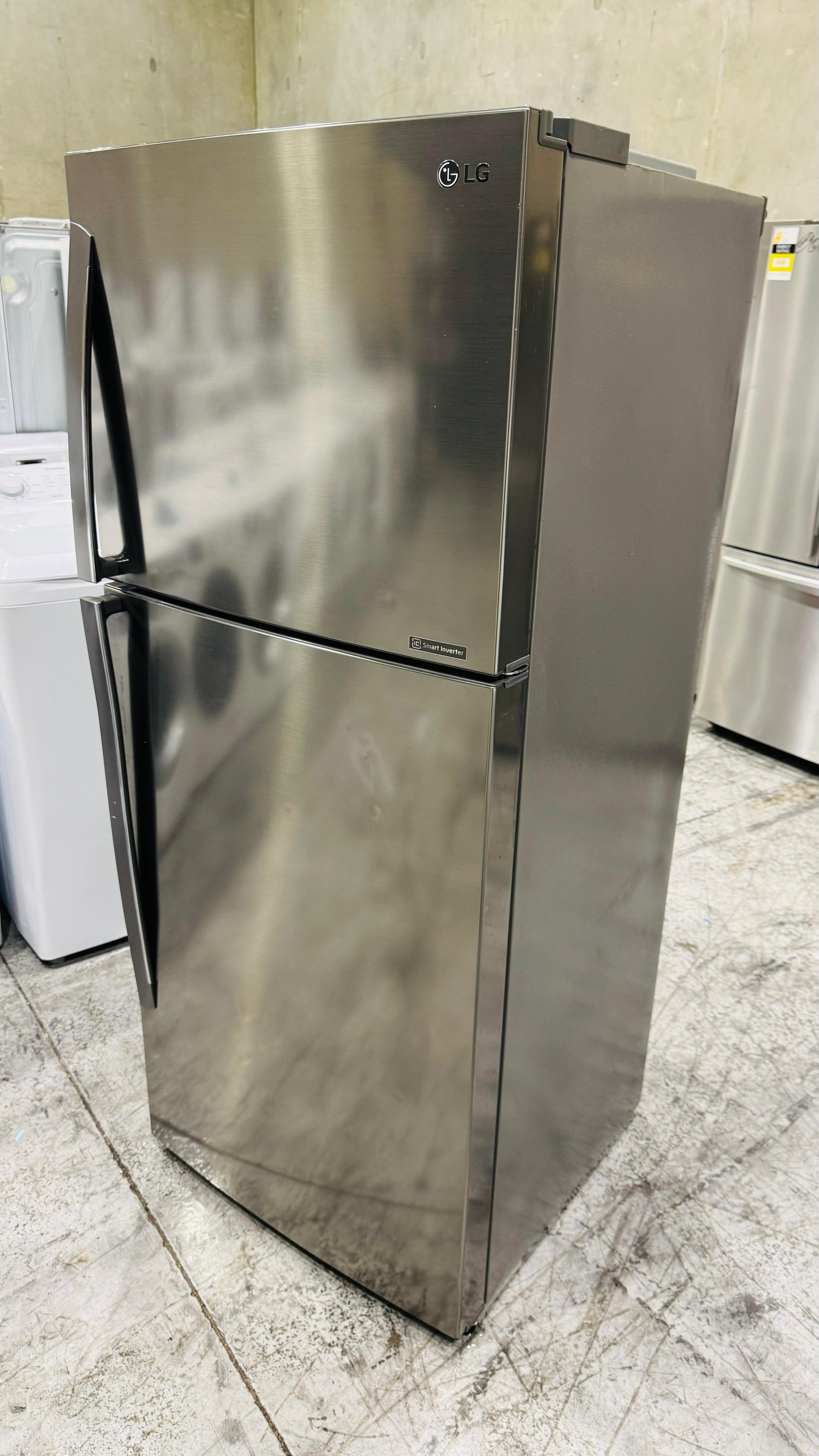 LG 442 LITRES FRIDGE FREEZER
