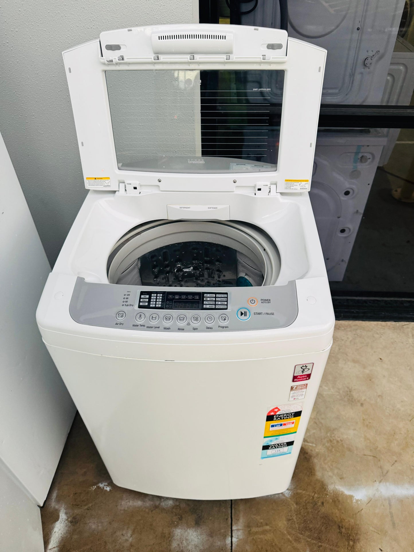 LG 8.5 KGS TOP LOADER WASHING MACHINE