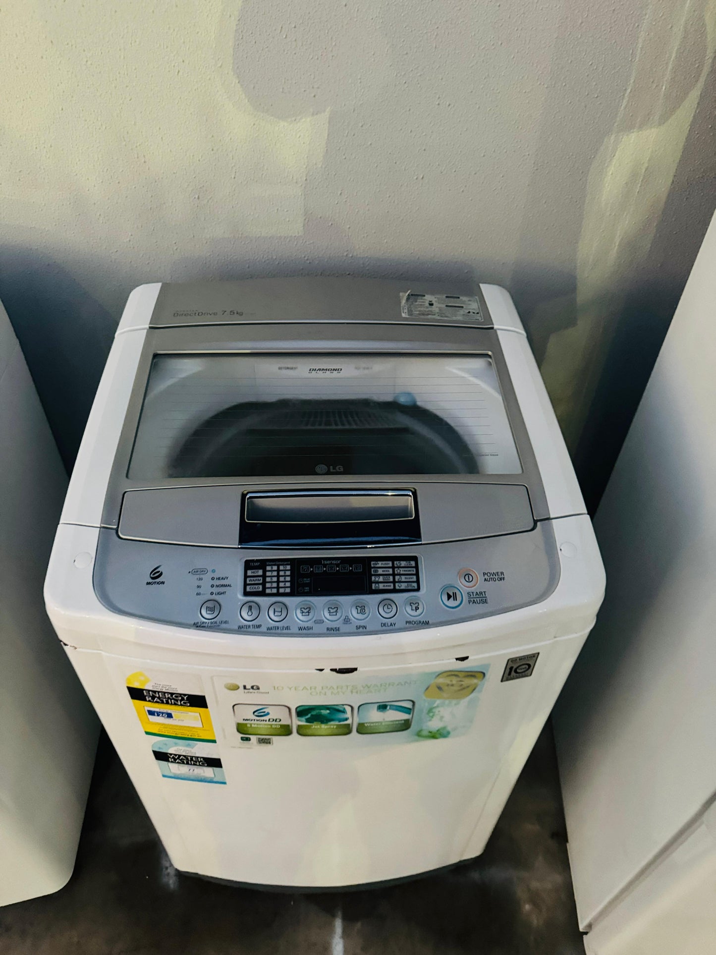 LG 7.5 KGS TOP LOADER WASHING MACHINE