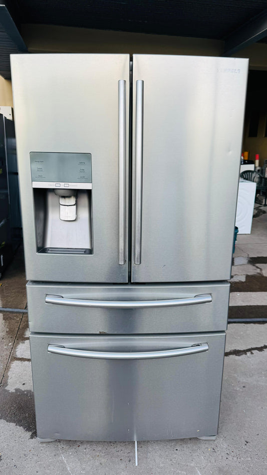 SAMSUNG 680 LITRES FRENCH DOOR FRIDGE FREEZER