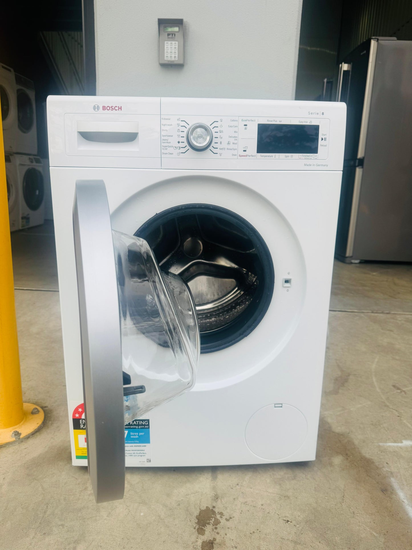 BOSCH 9KGS FRONT LOADER WASHING MACHINE