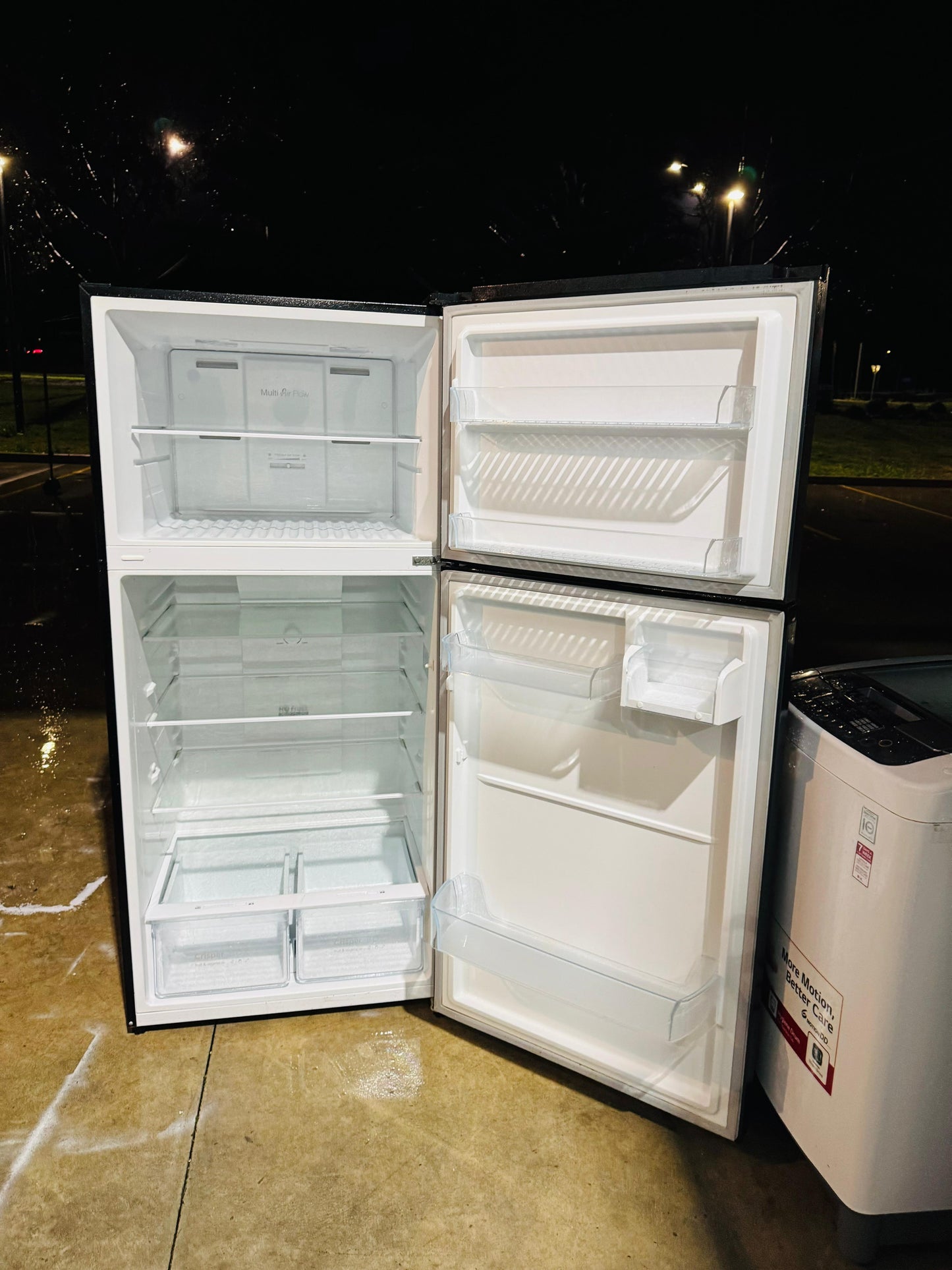CHIQ 550 LITRES FRIDGE FREEZER