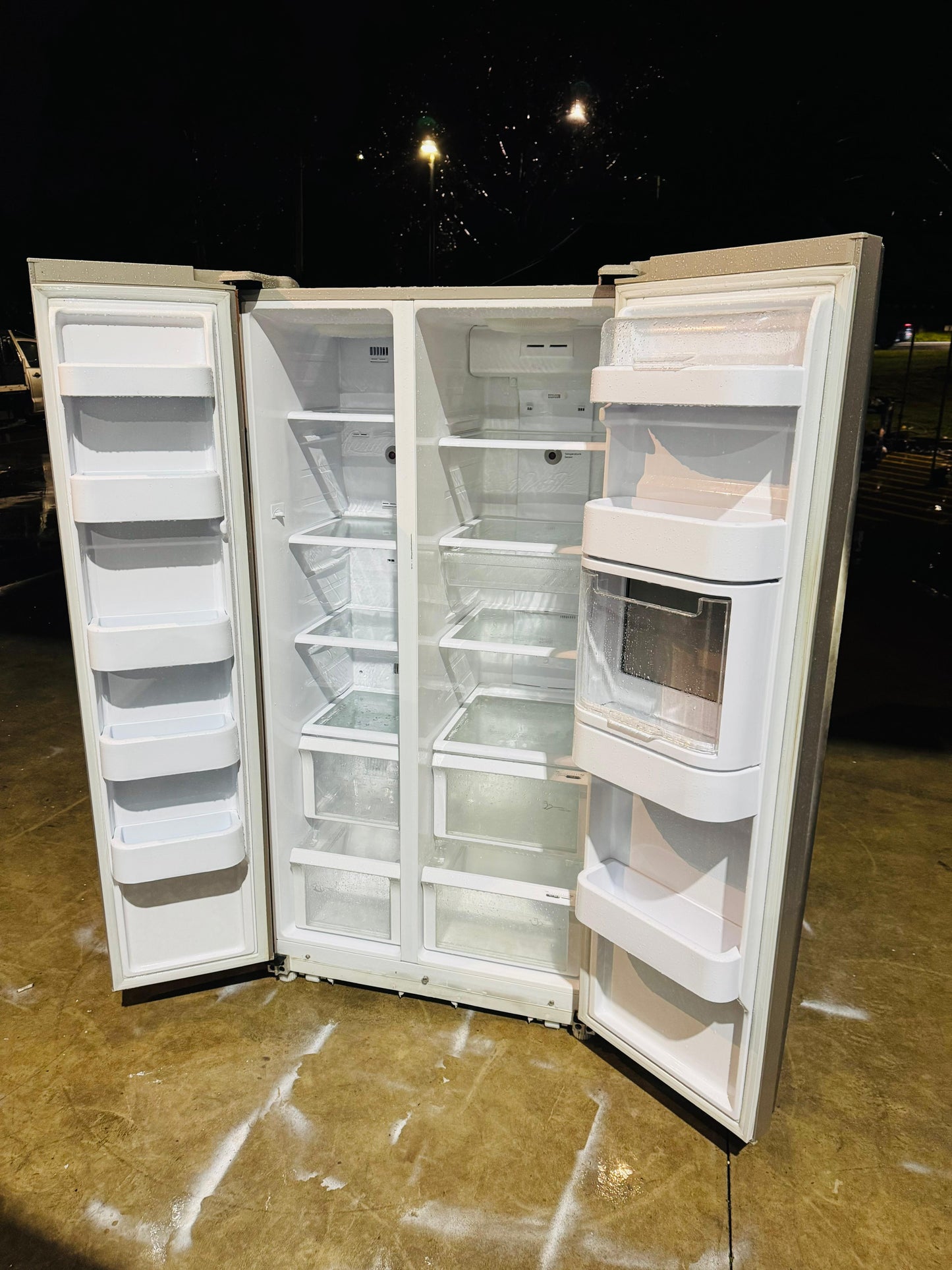 SAMSUNG SIDE BY SIDE DOOR 540 LITRES FRIDGE FREEZER