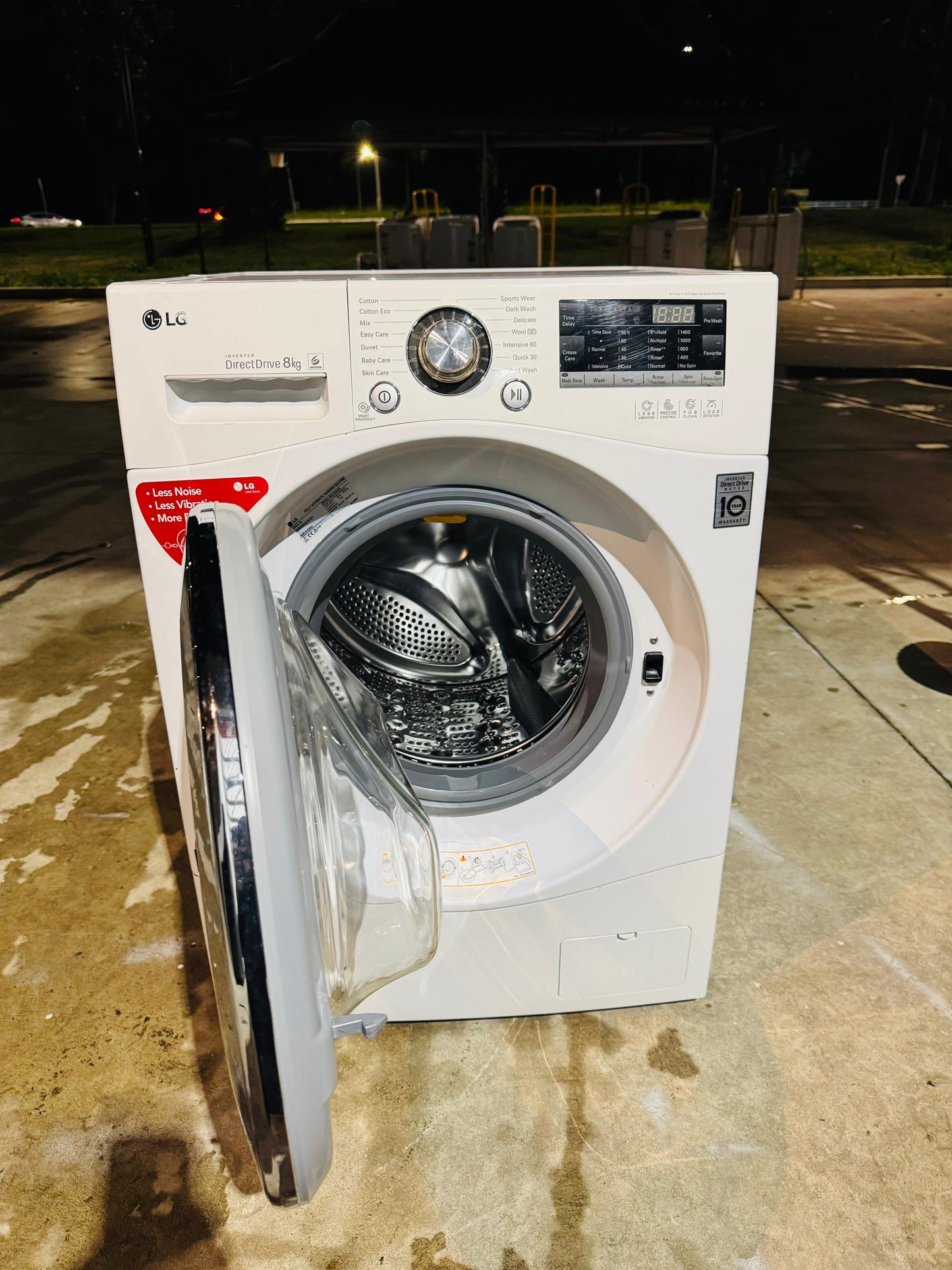 LG 8KGS FRONT LOADER WASHING MACHINE