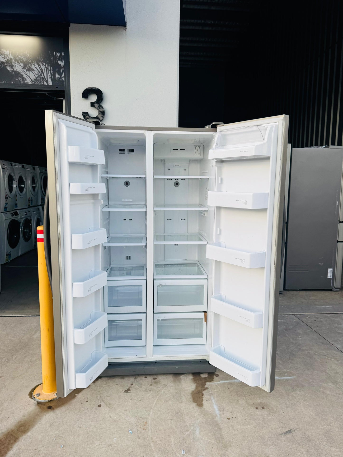 SAMSUNG 535 LITRES SIDE BY SIDE DOOR FRIDGE FREEZER