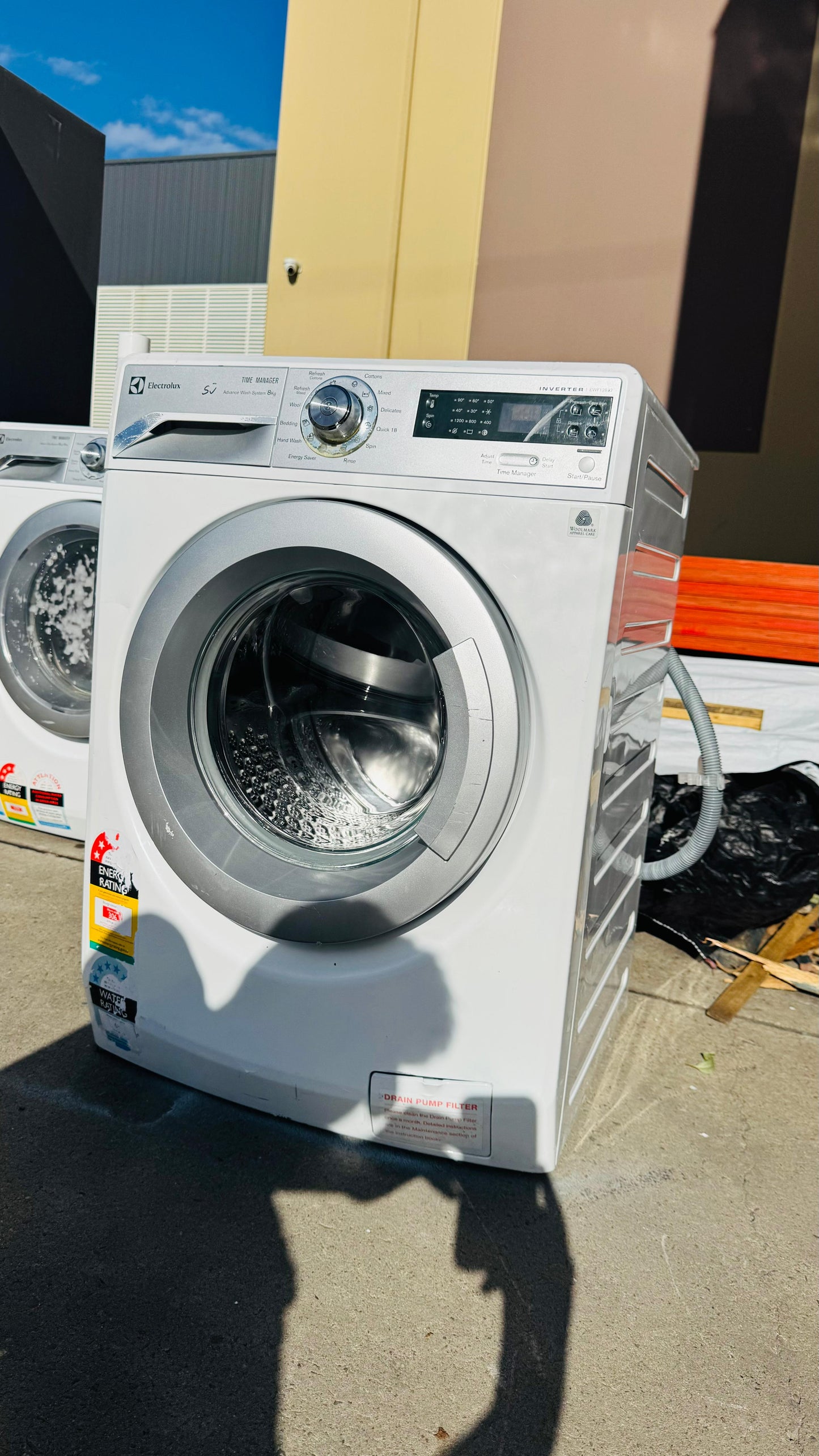 ELECTROLUX 8KGS FRONT LOADER WASHING MACHINE
