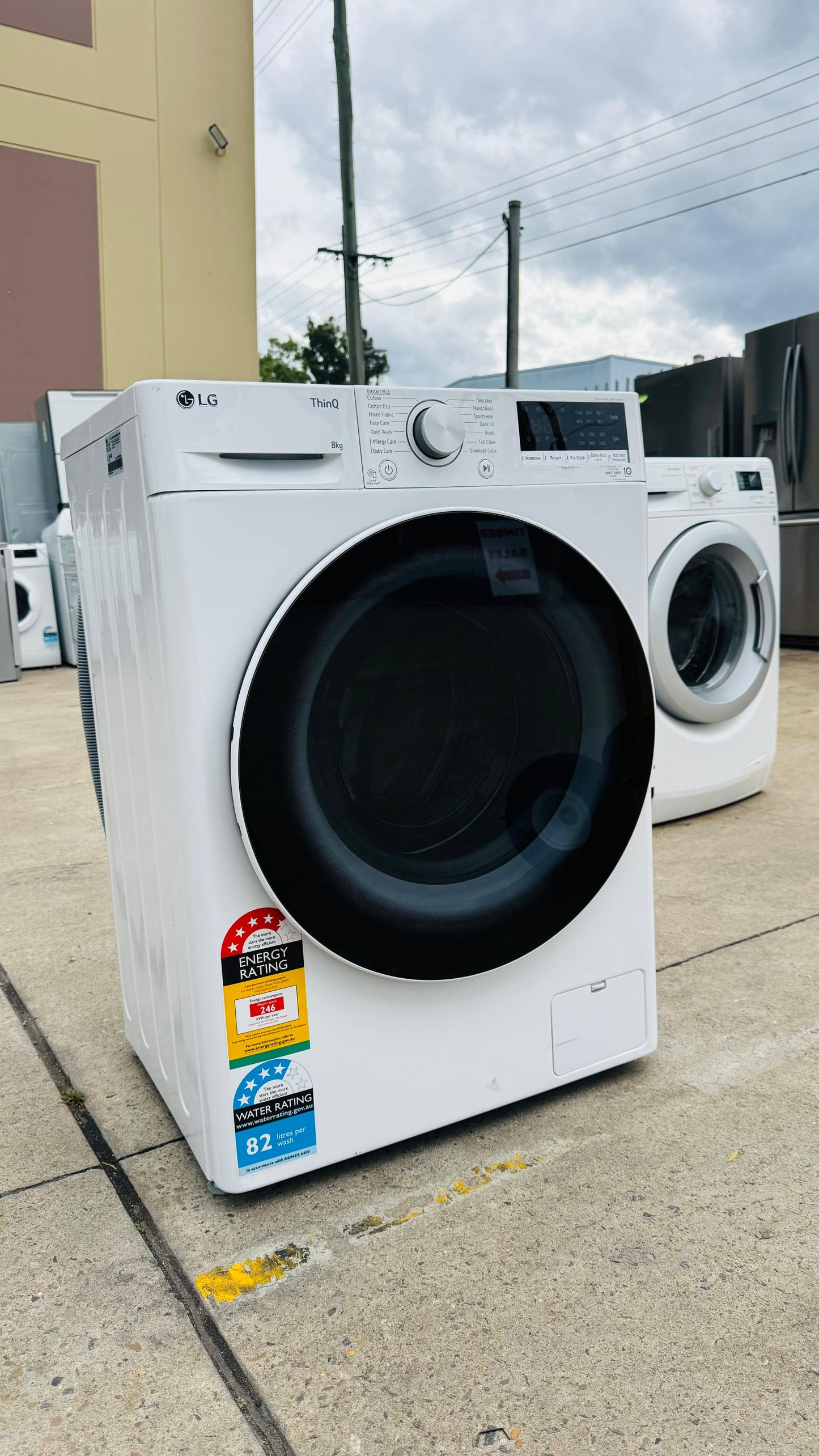 LG 9KGS FRONT LOADER WASHING MACHINE