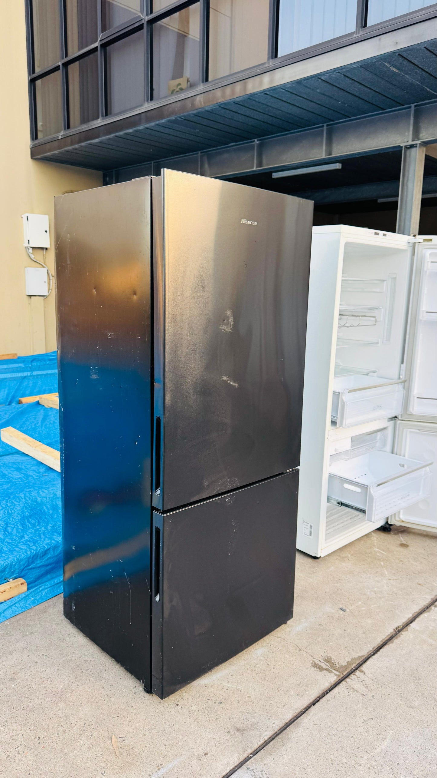HISENSE 453 LITRES FRIDGE FREEZER