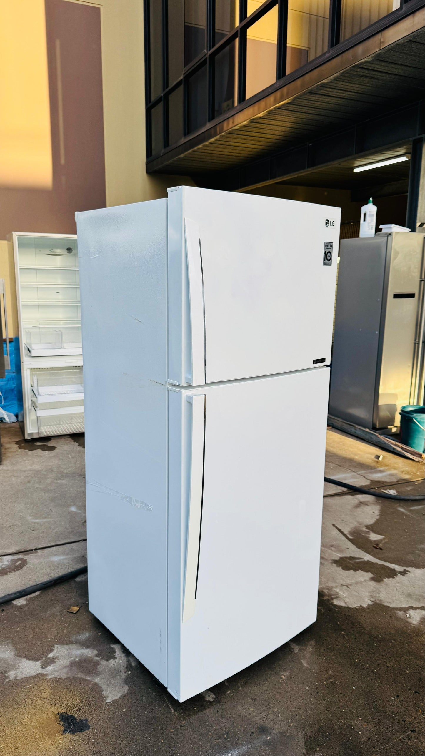 LG 441 LITRES FRIDGE FREEZER