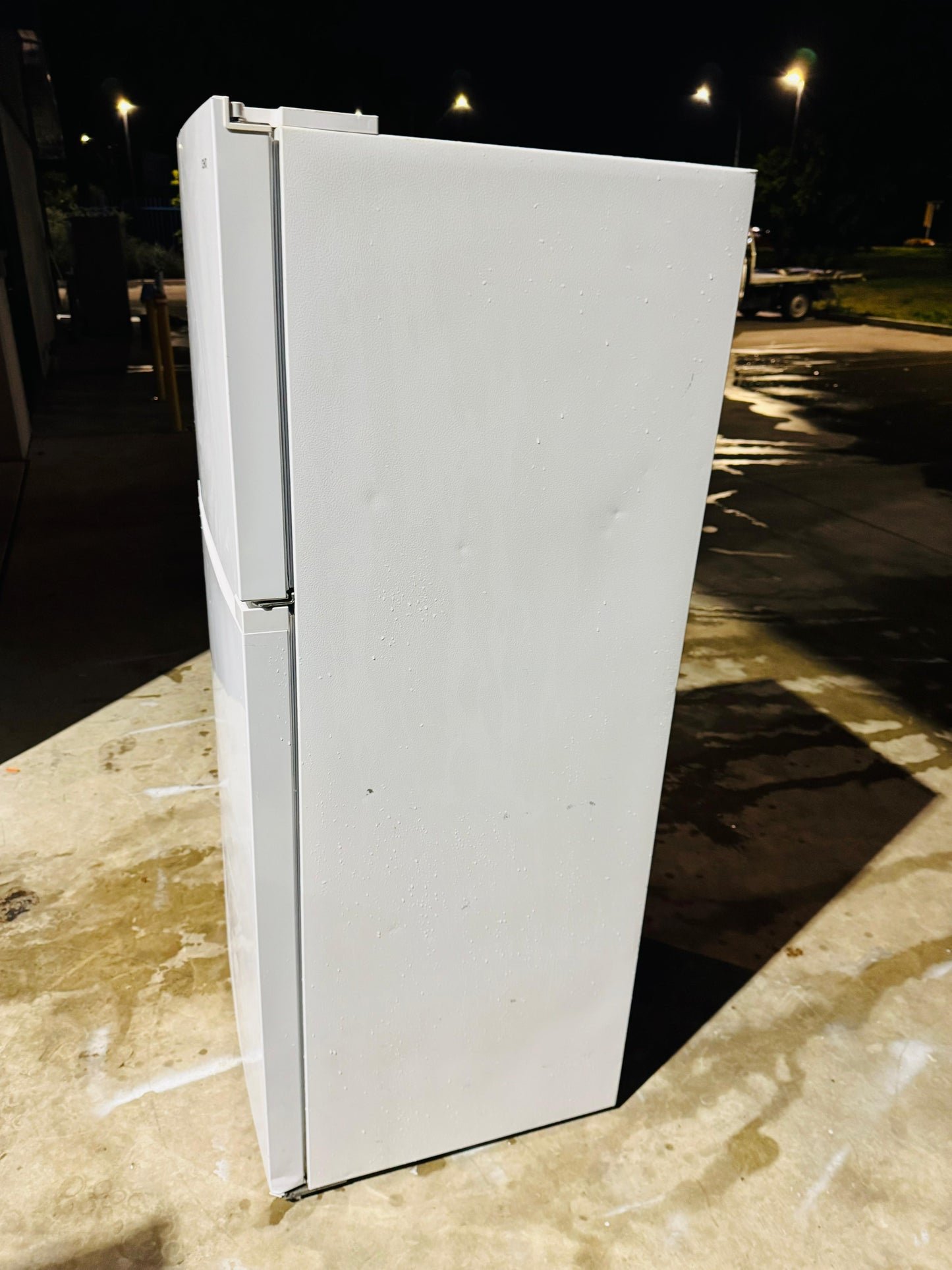 CHIQ 435 LITRES FRIDGE FREEZER
