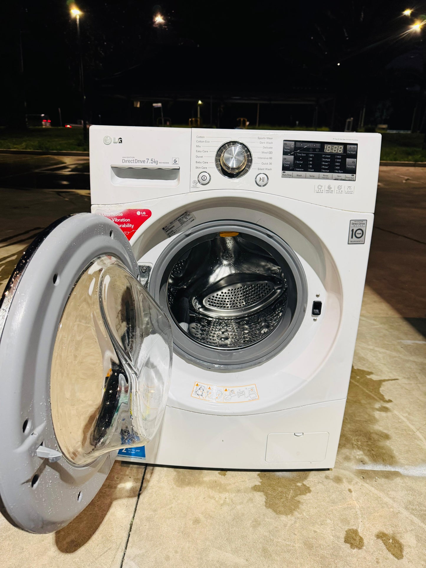 LG 7.5KGS FRONT LOADER WASHING MACHINE