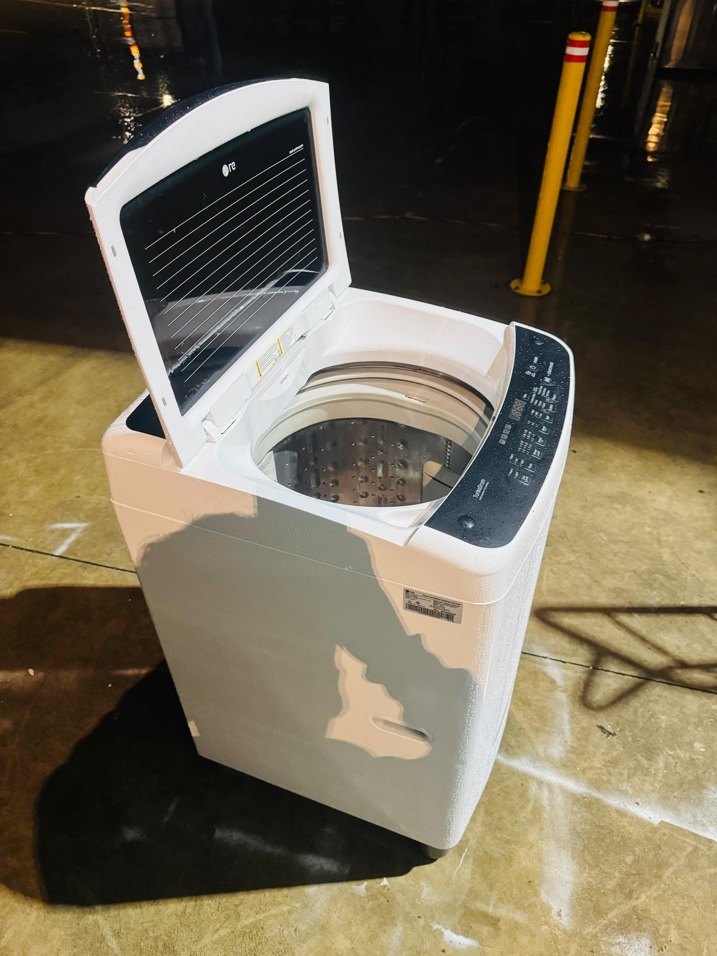 LG 7.5 KGS TOP LOADER WASHING MACHINE