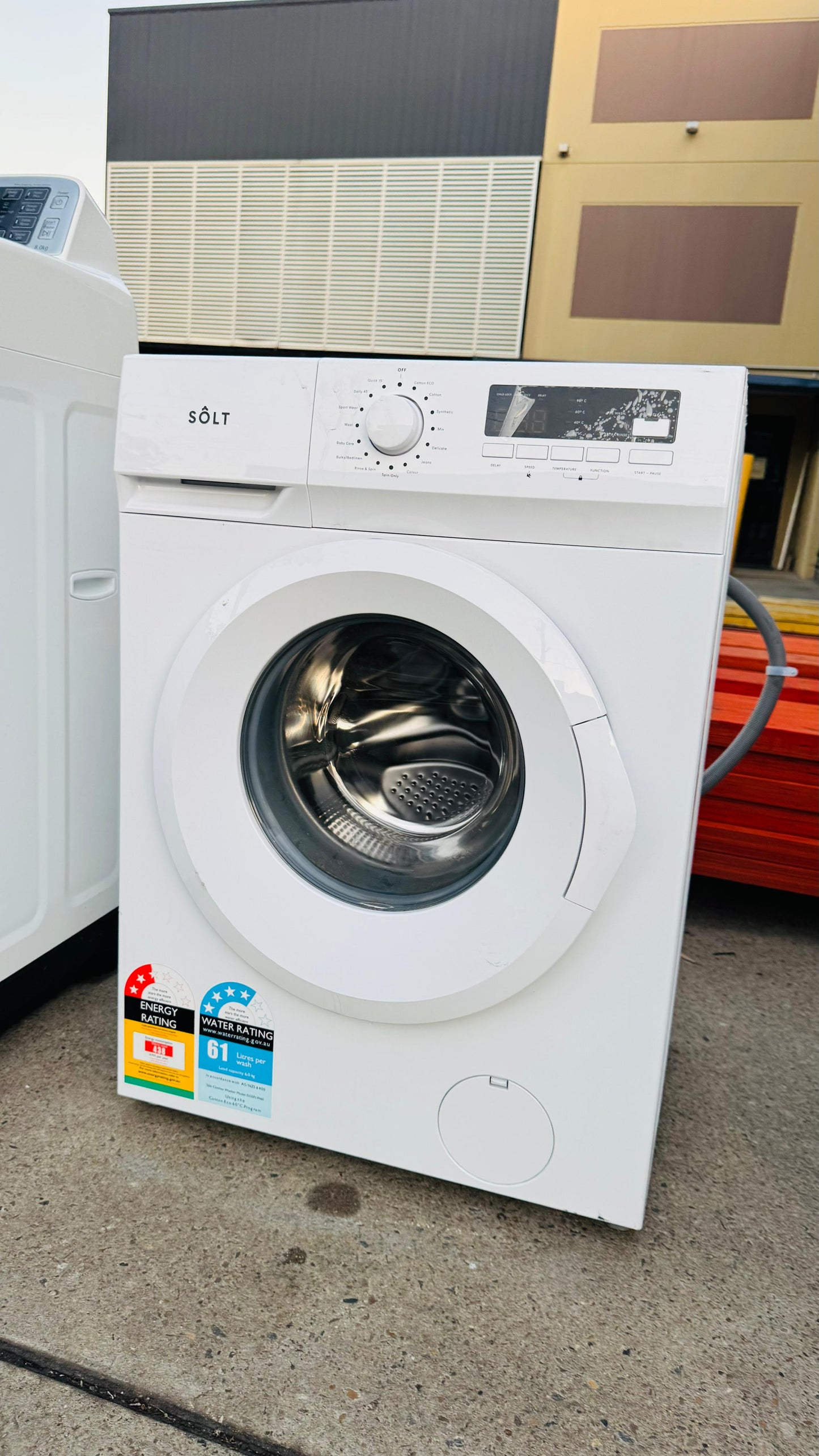 SOLT 6KGS FRONT LOADER WASHING MACHINE