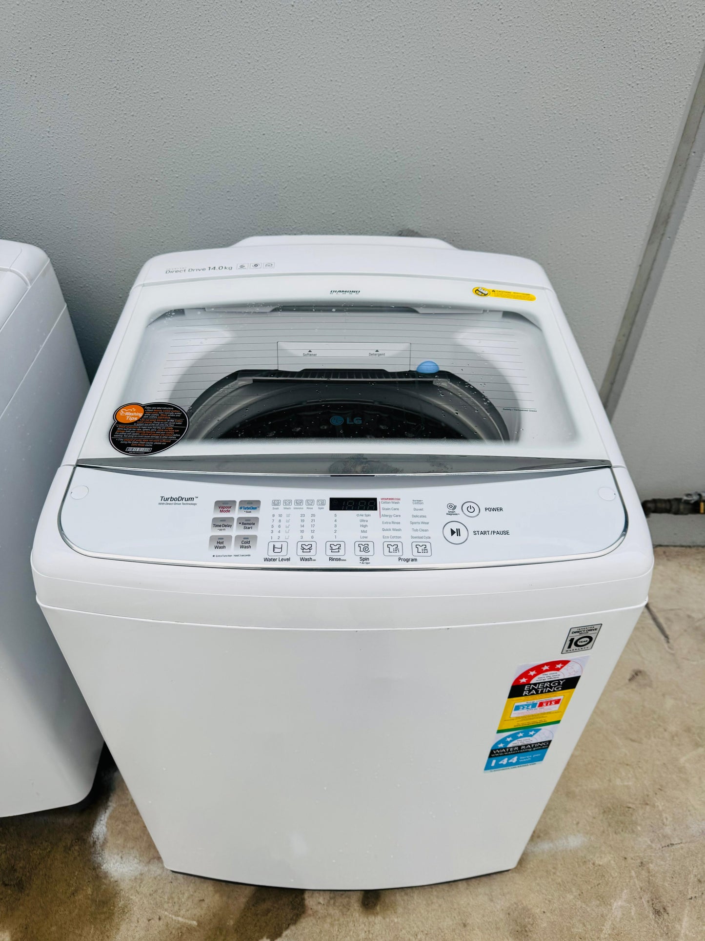 LG 14KGS TOP LOADER WASHING MACHINE
