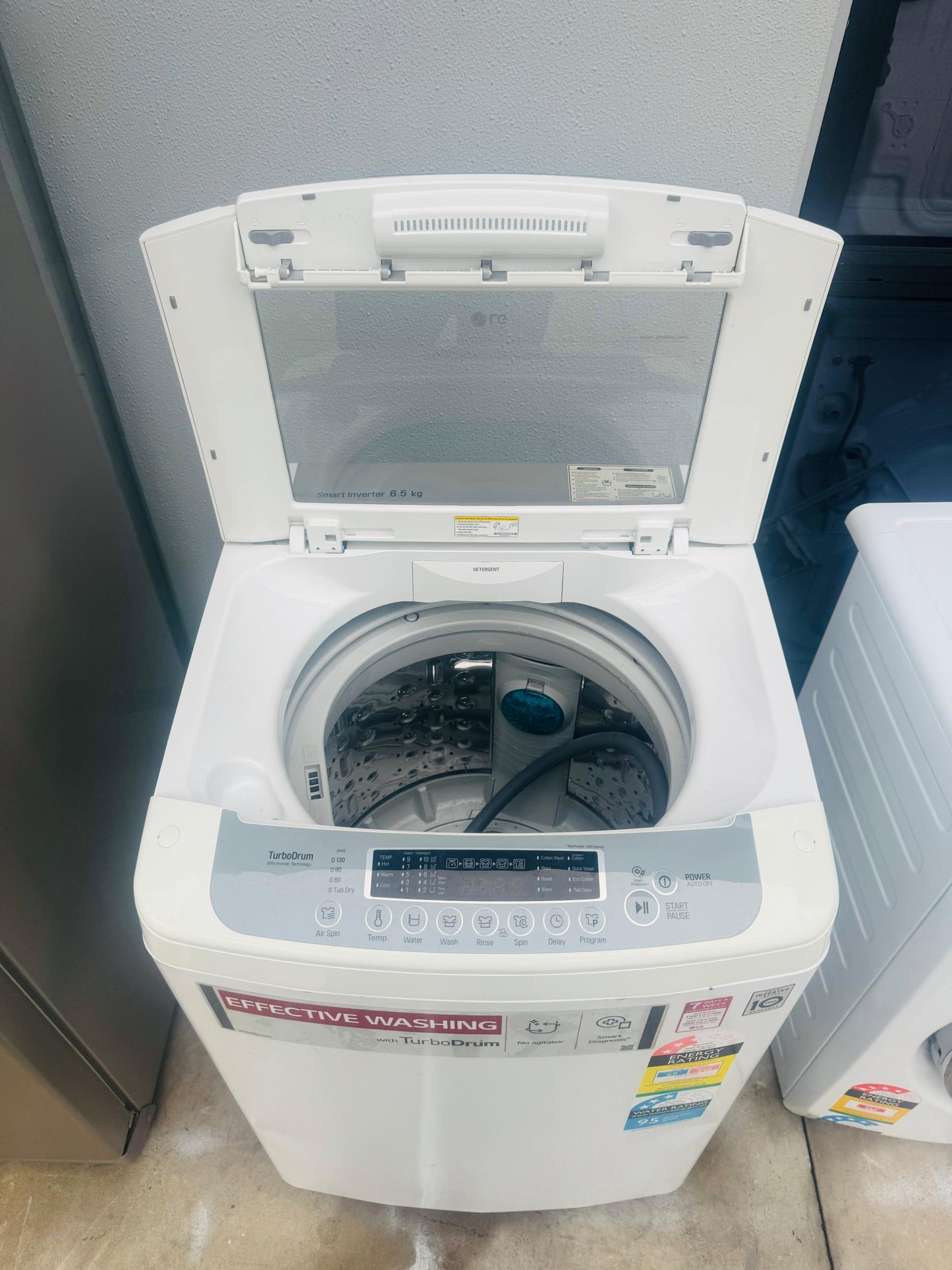 LG 6.5 KGS TOP LOADER WASHING MACHINE