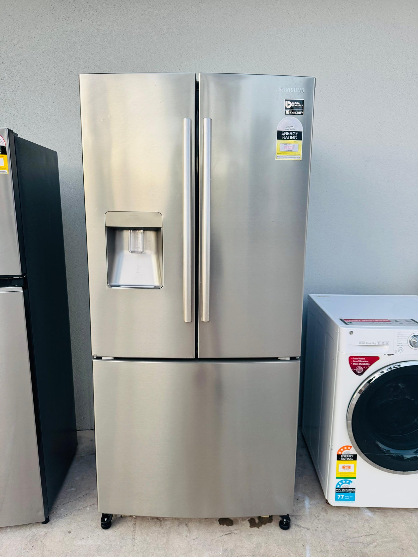 SAMSUNG FRENCH DOOR 533 FRIDGE FREEZER