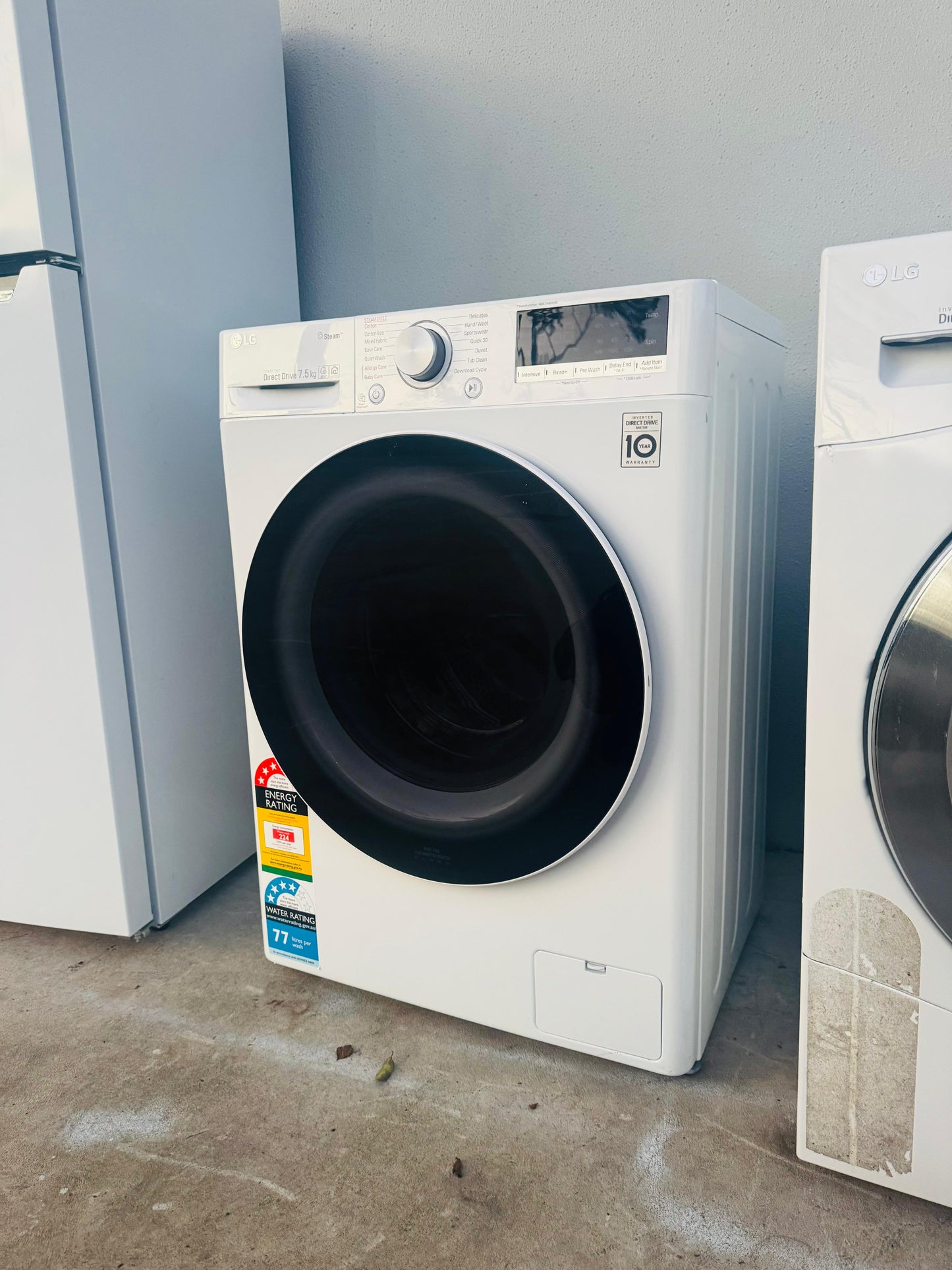LG 7.5 KGS FRONT LOADER WASHING MACHINE