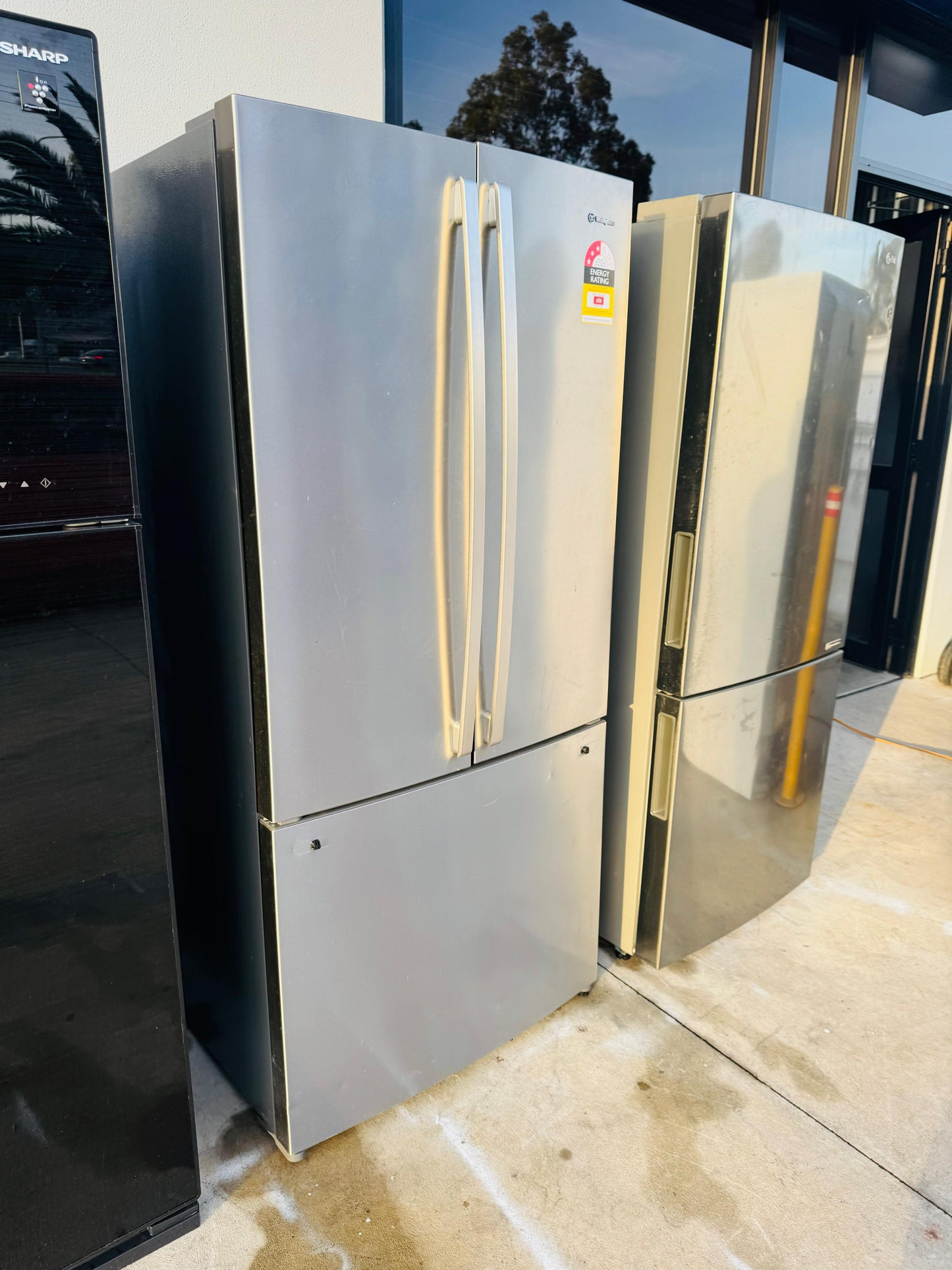 WESTING HOUSE FRENCH DOOR 524 LITRES FRIDGE FREEZER