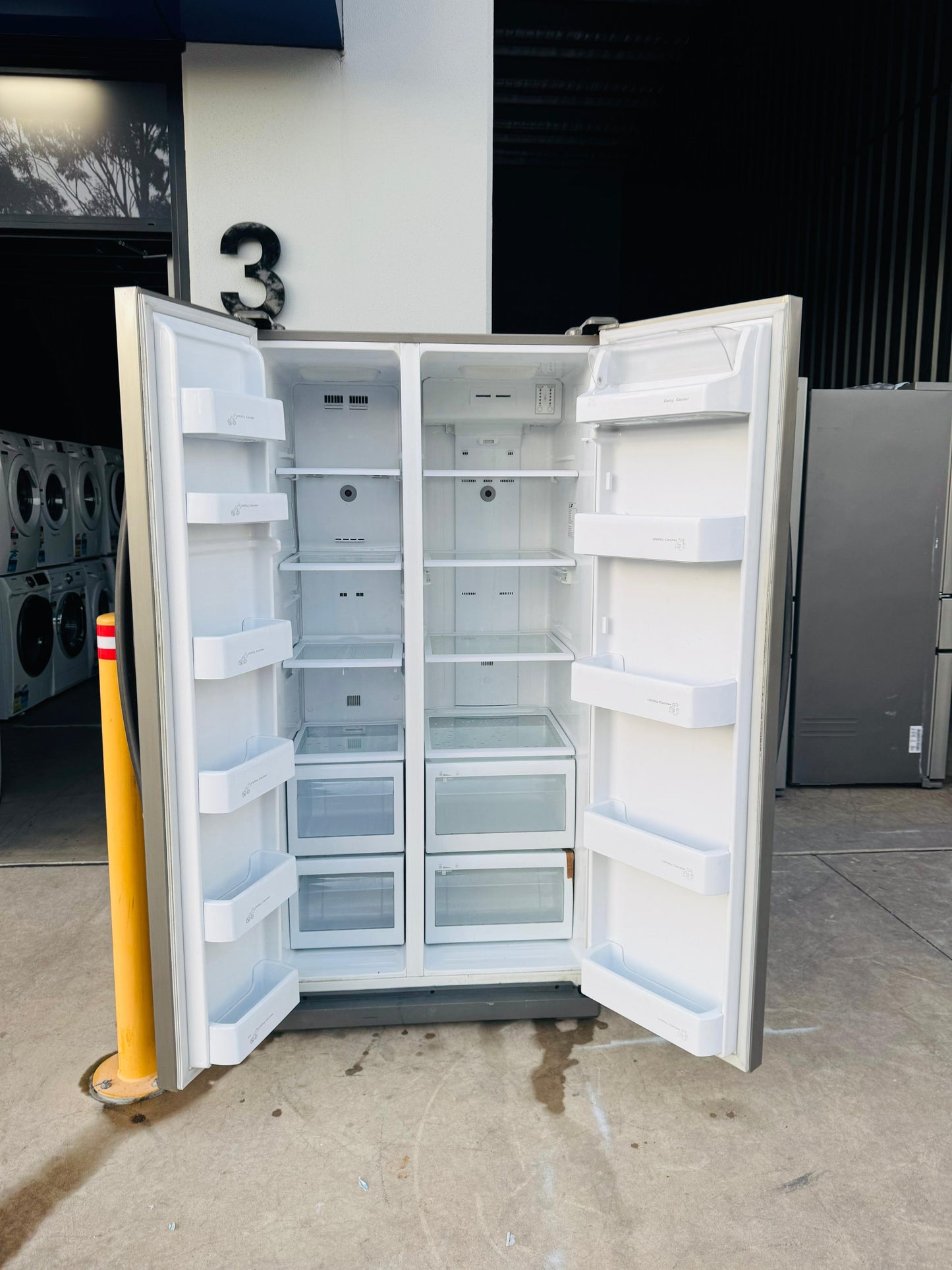 SAMSUNG 535 LITRES SIDE BY SIDE DOOR FRIDGE FREEZER