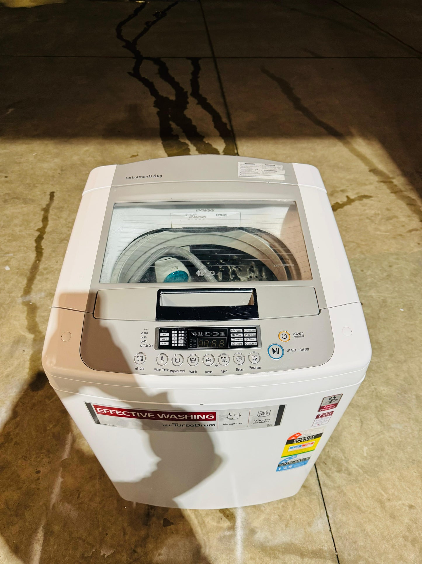 LG 8.5 KGS TOP LOADER WASHING MACHINE