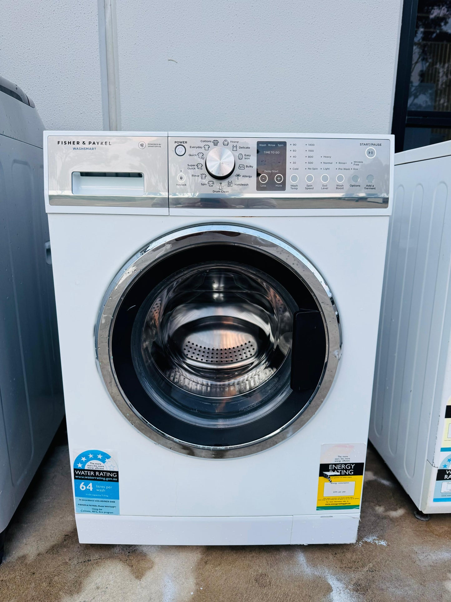 FISHER AND PAYKEL 7.5 KGS FRONT LOADER WASHING MACHINE