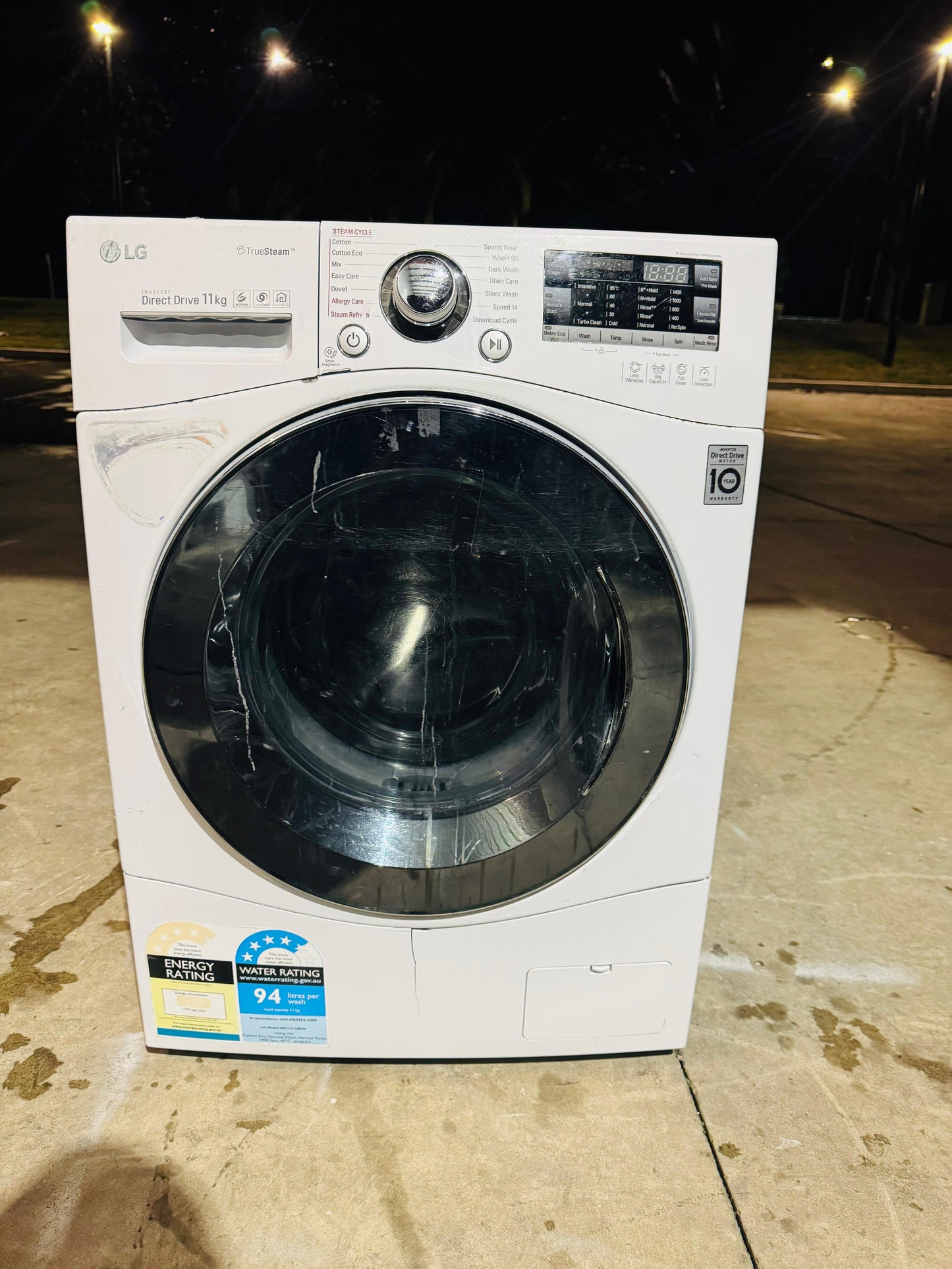 LG 11 KGS FRONT LOADER WASHING MACHINE