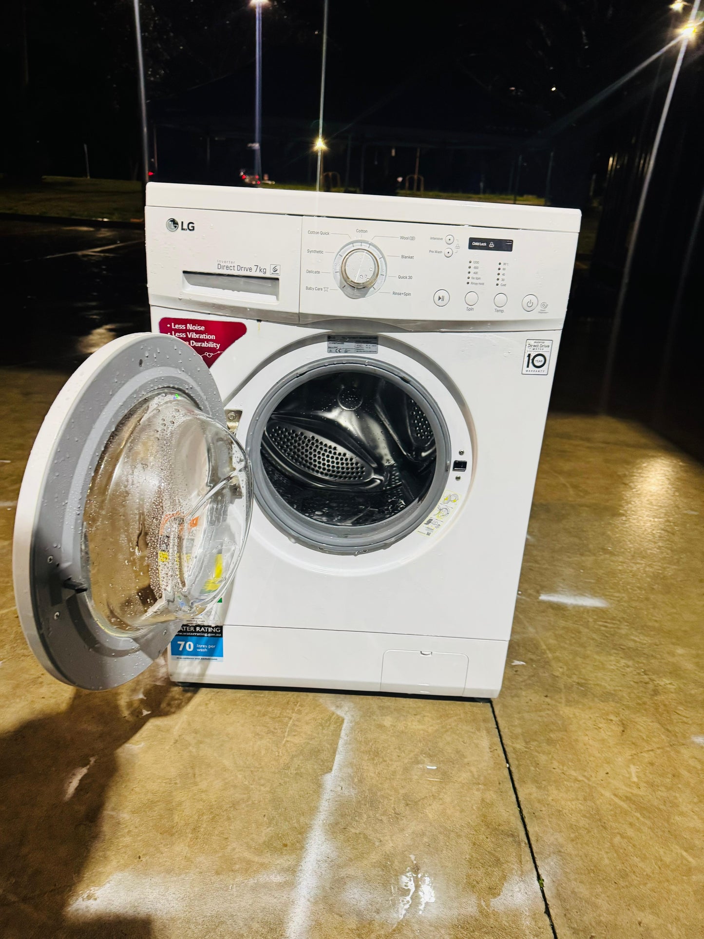 LG 7 KGS FRONT LOADER WASHING MACHINE