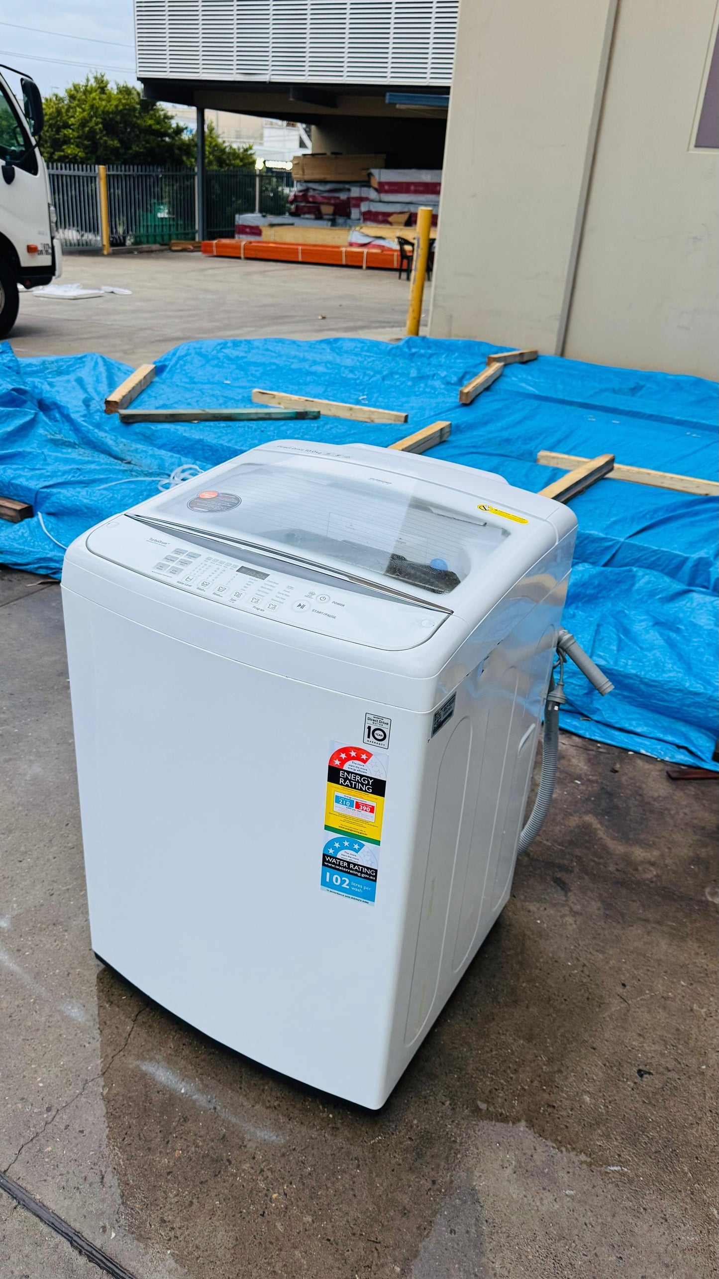 LG 10KGS TOP LOADER WASHING MACHINE