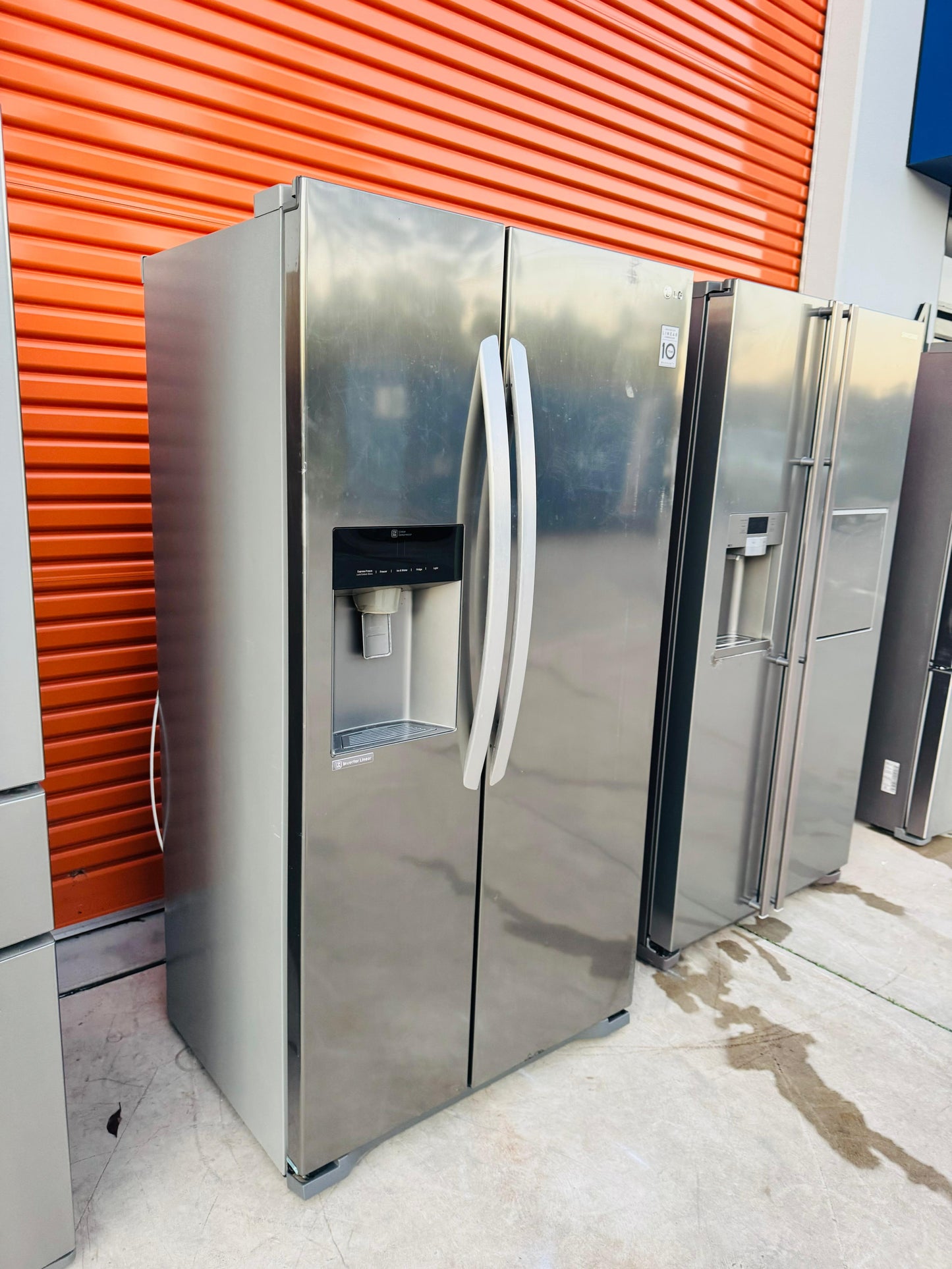 LG 563 LITRES SIDE BY SIDE DOOR FRIDGE FREEZER