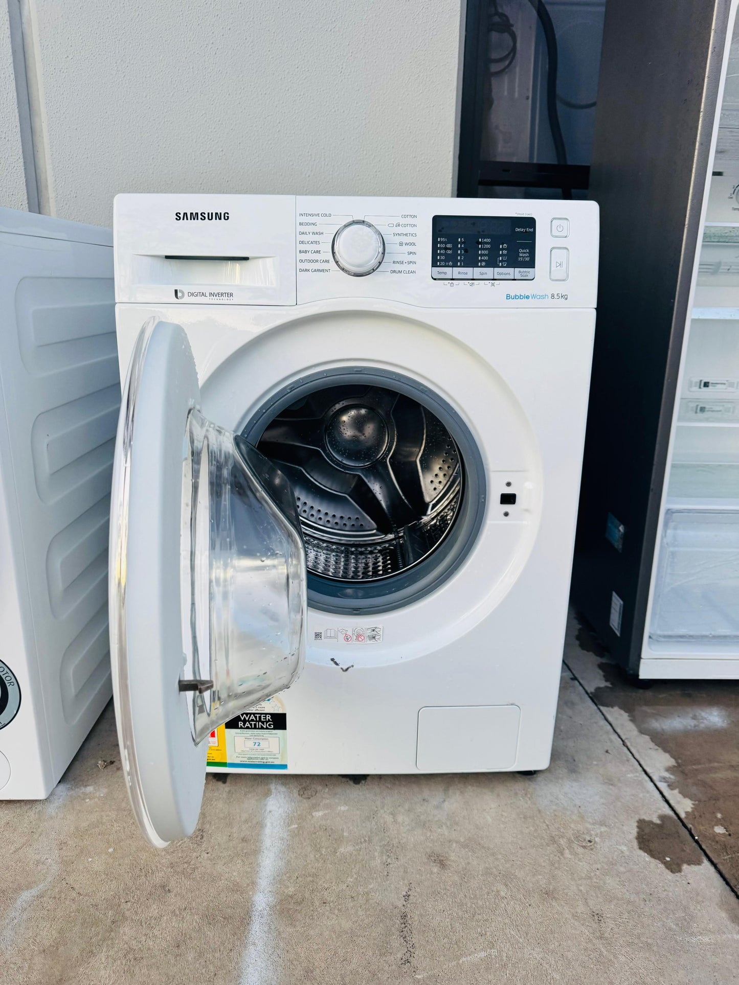 SAMSUNG 8.5 KGS FRONT LOADER WASHING MACHINE