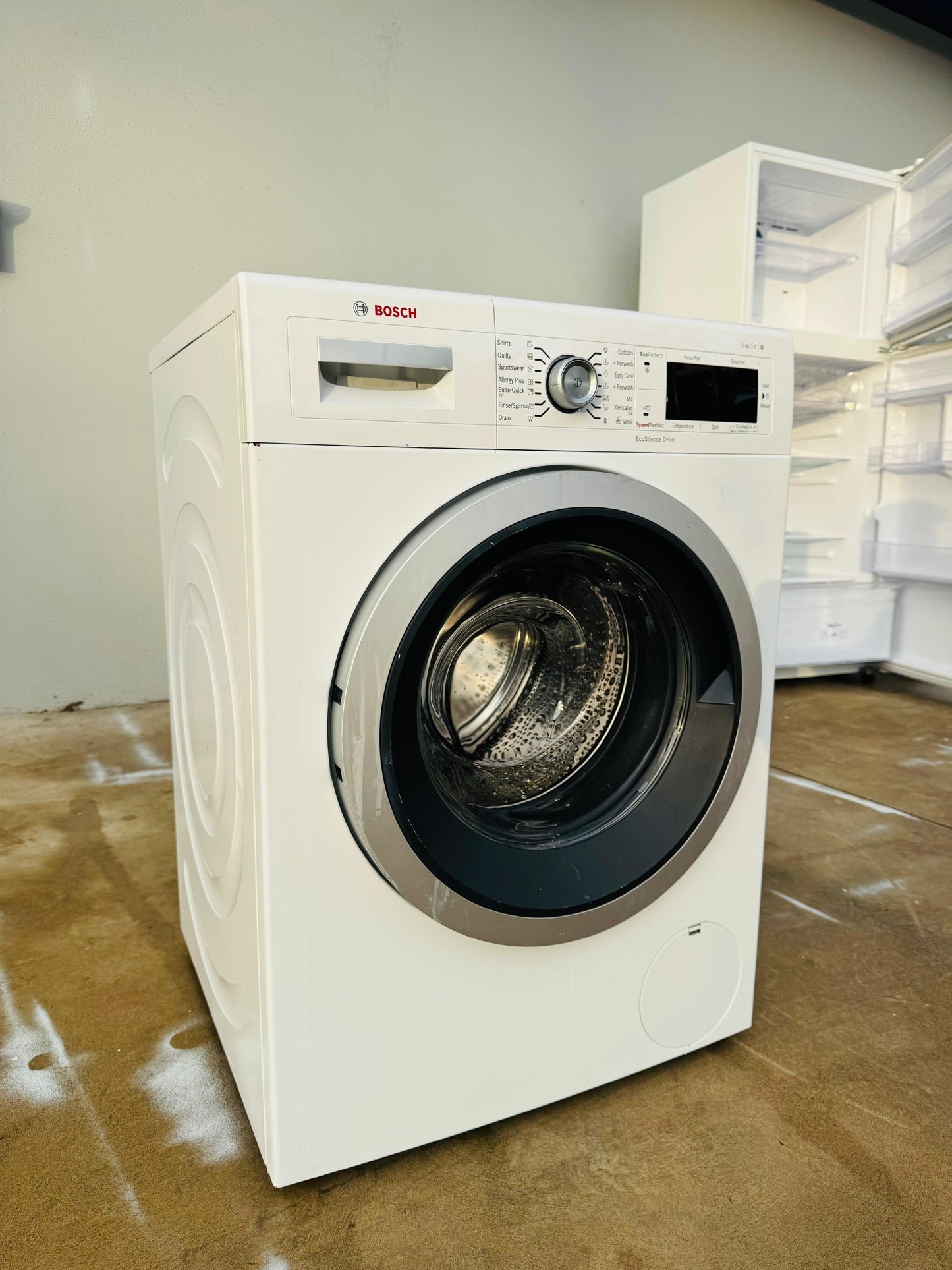 BOSCH 8KGS FRONT LOADER WASHING MACHINE