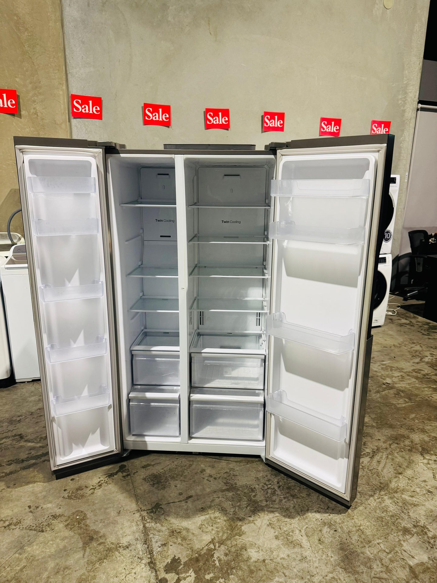 SAMSUNG SIDE BY SIDE DOOR 584 LITRES FRIDGE FREEZER