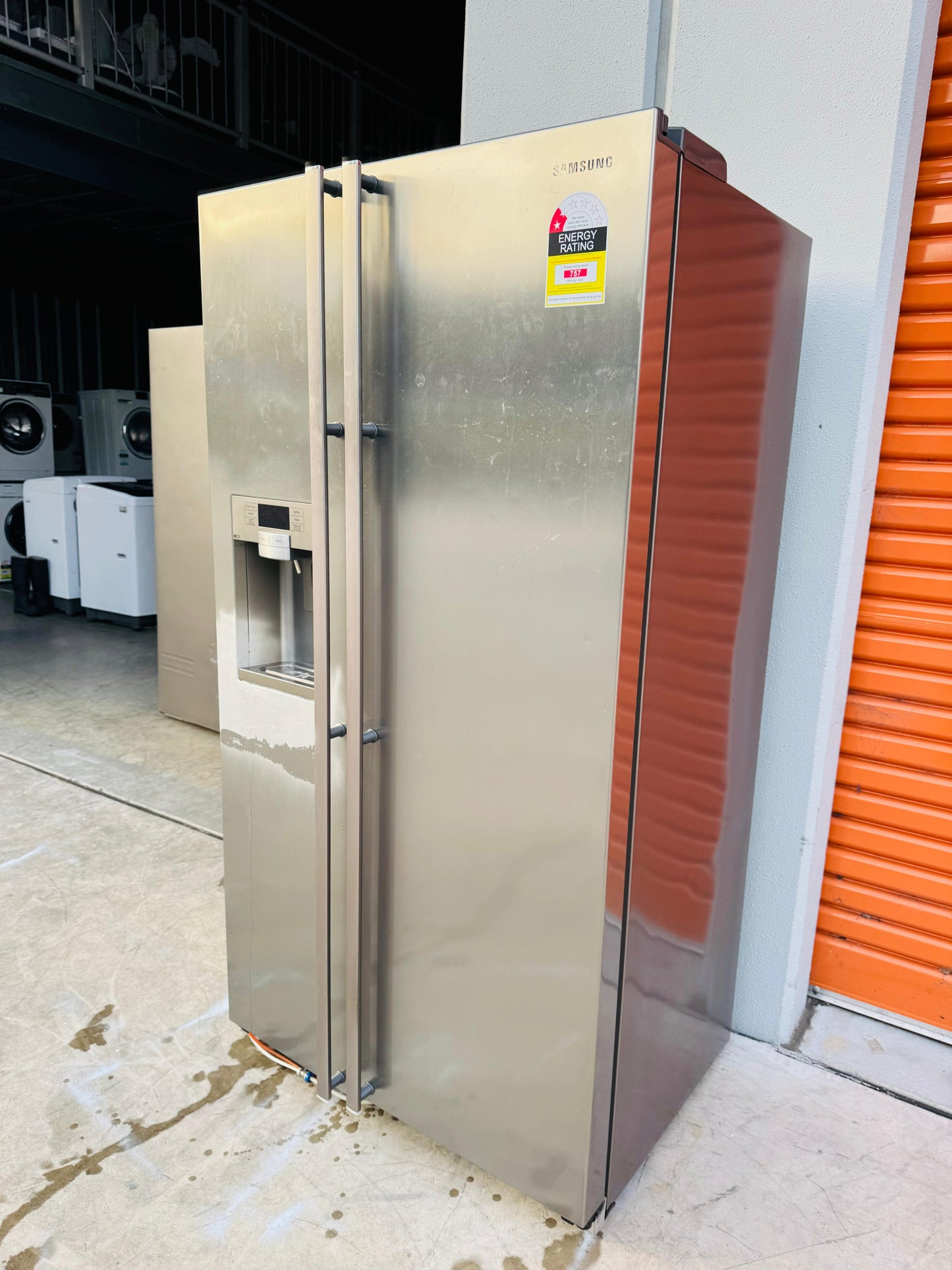 SAMSUNG SIDE BY SIDE 691 LITRES FRDIGE FREEZER