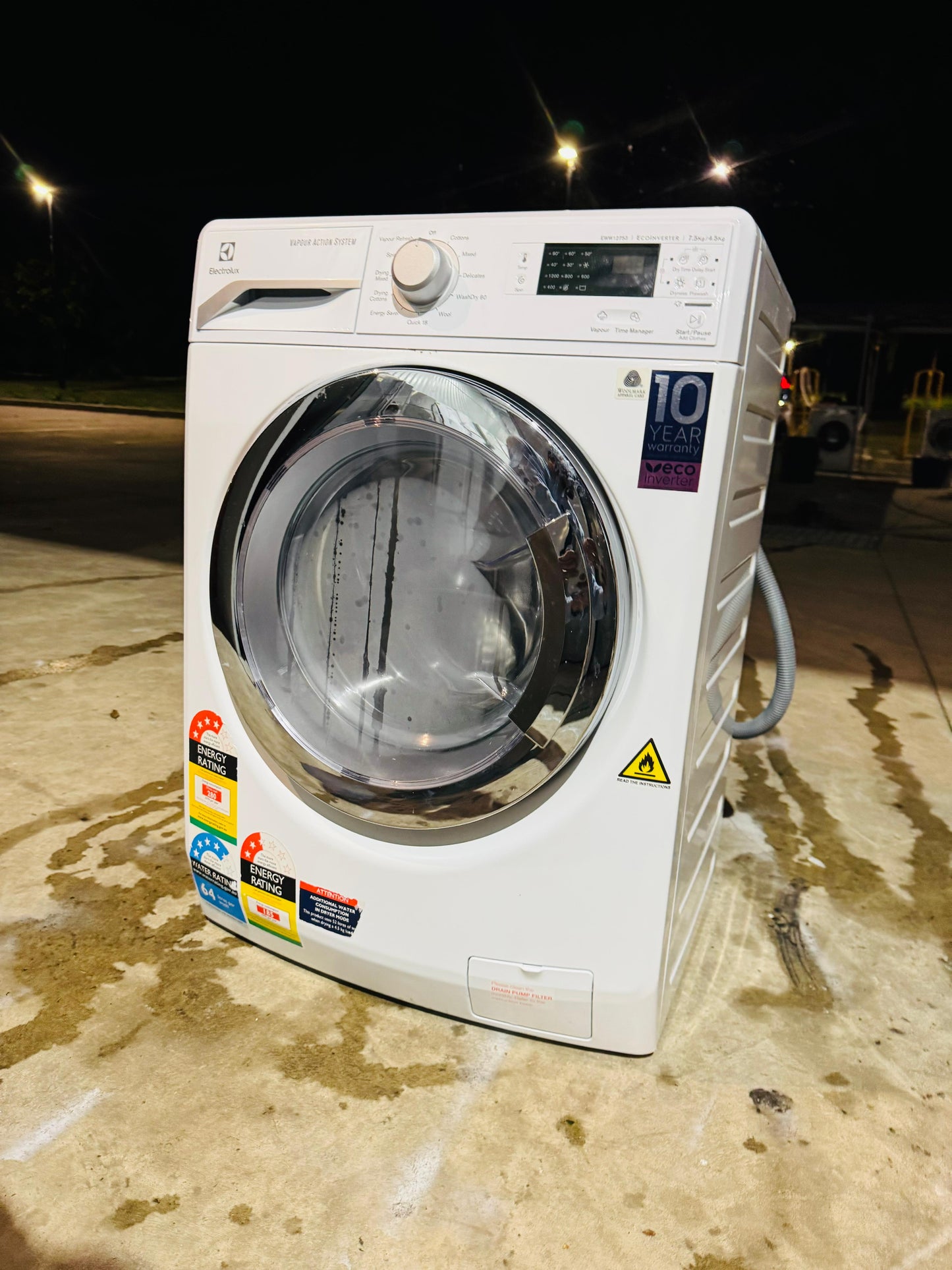 ELECTROLUX 7.5KGS FRONT LOADER WASHING MACHINE