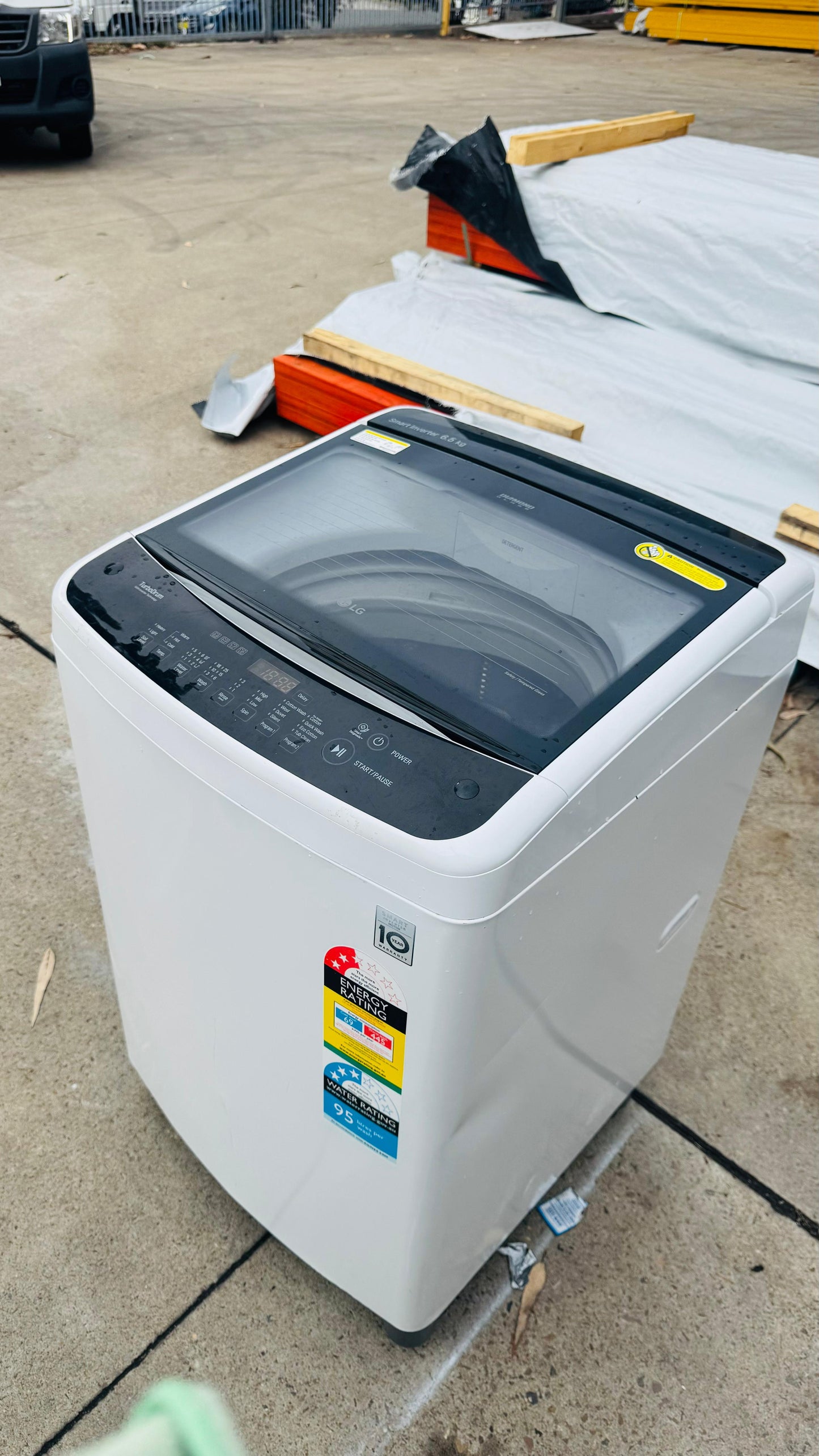 LG 6.5KGS TOP LOADER WASHING MACHINE