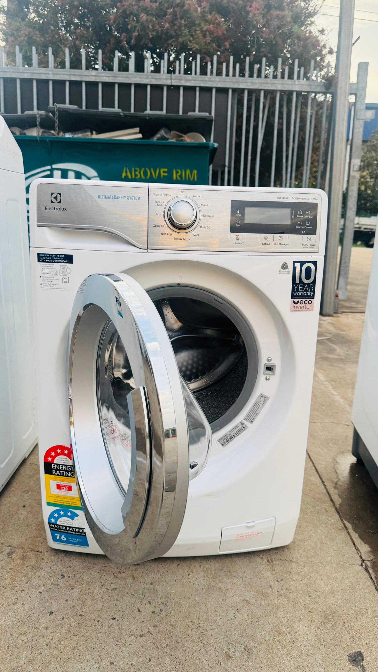 ELECTROLUX 9KGS FRONT LOADER WASHING MACHINE