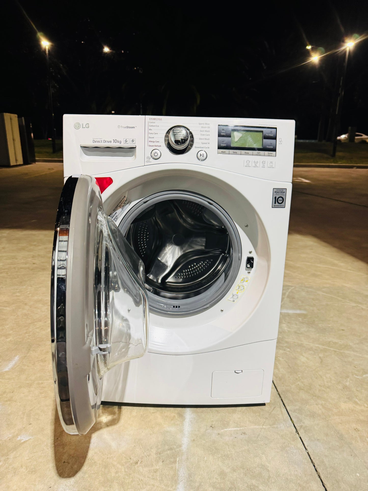 LG 10KGS FRONT LOADER WASHING MACHINE