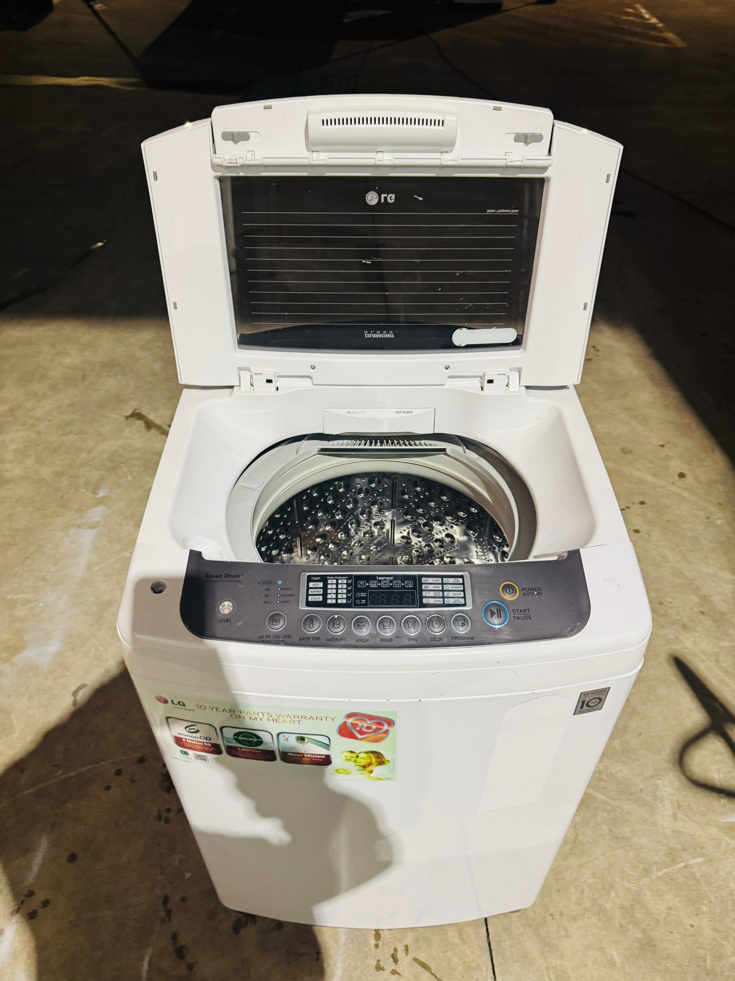 LG 8KGS TOP LOADER WASHING MACHINE