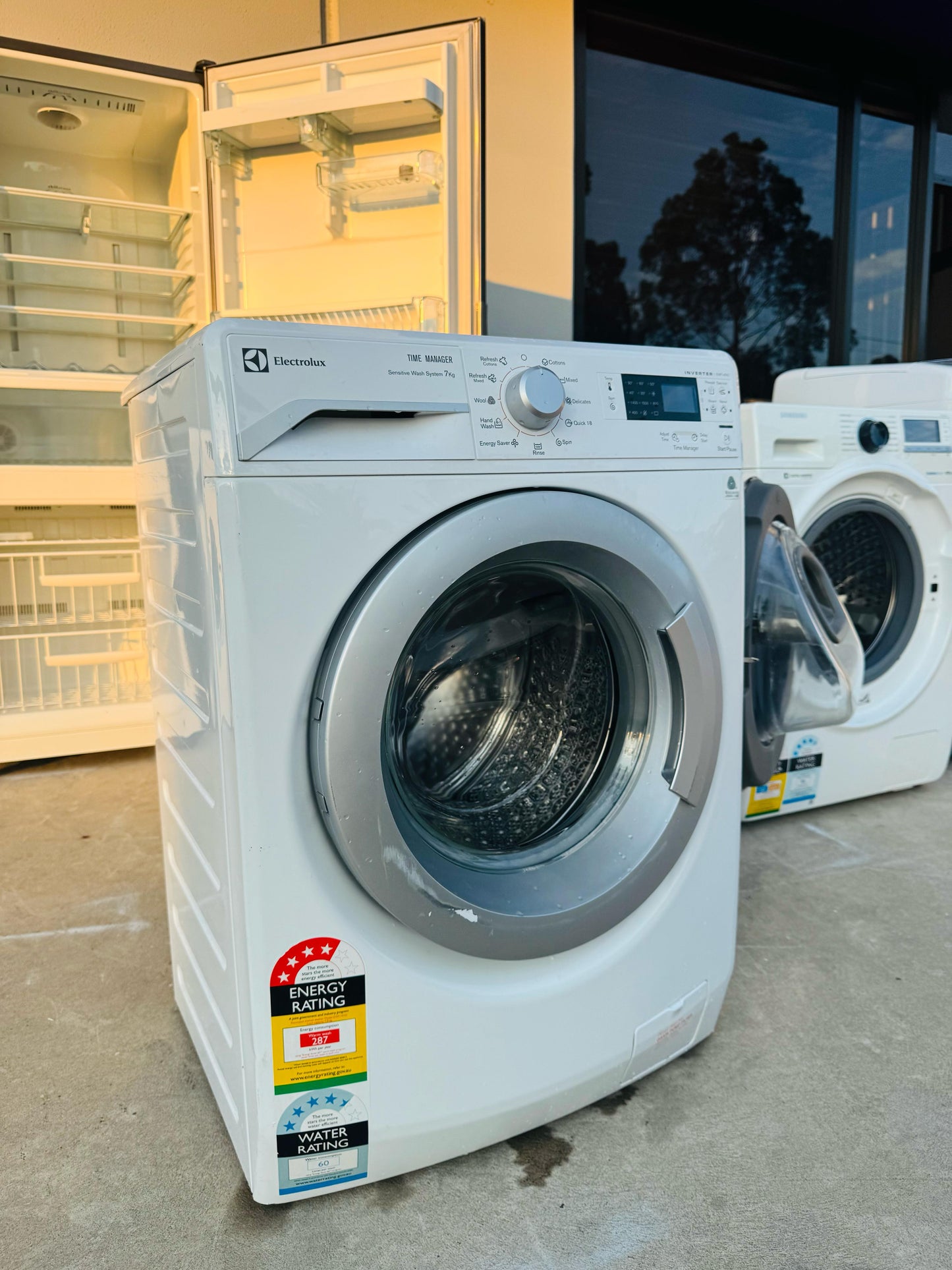 *ELECTROLUX 7KGS FRONT LOADER WASHING MACHINE** FREE DELIVERY