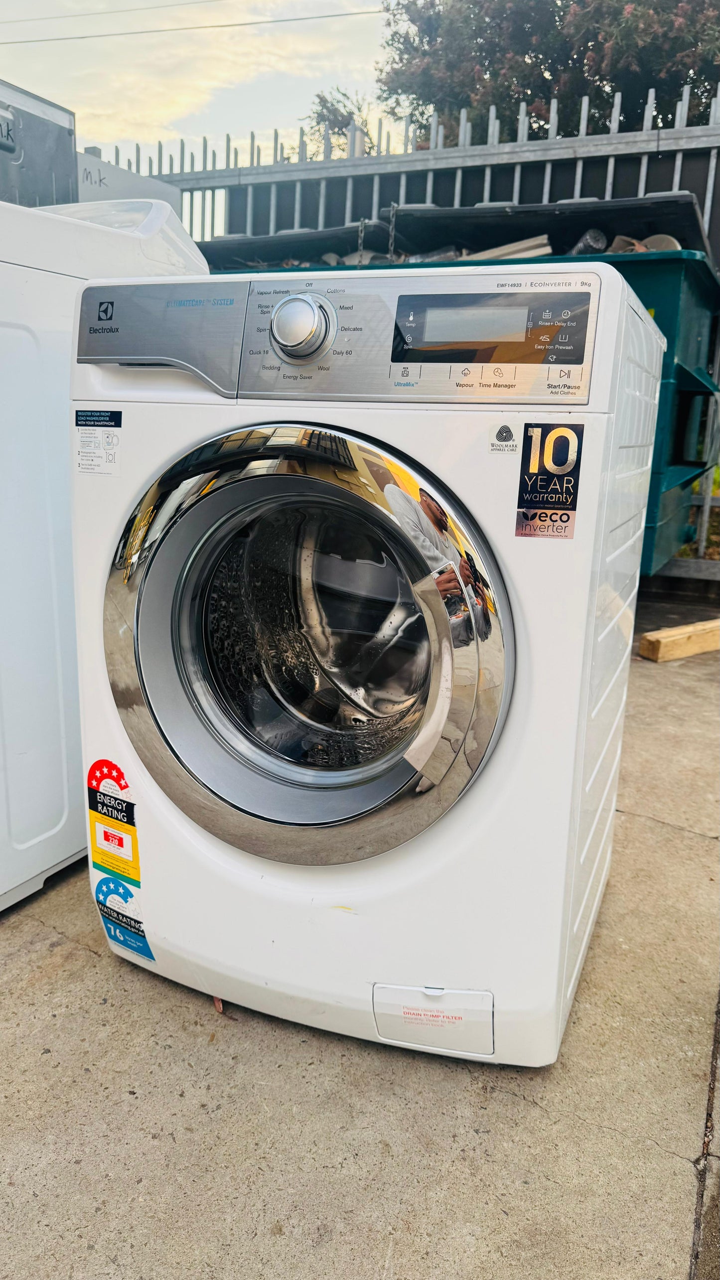 ELECTROLUX 9KGS FRONT LOADER WASHING MACHINE