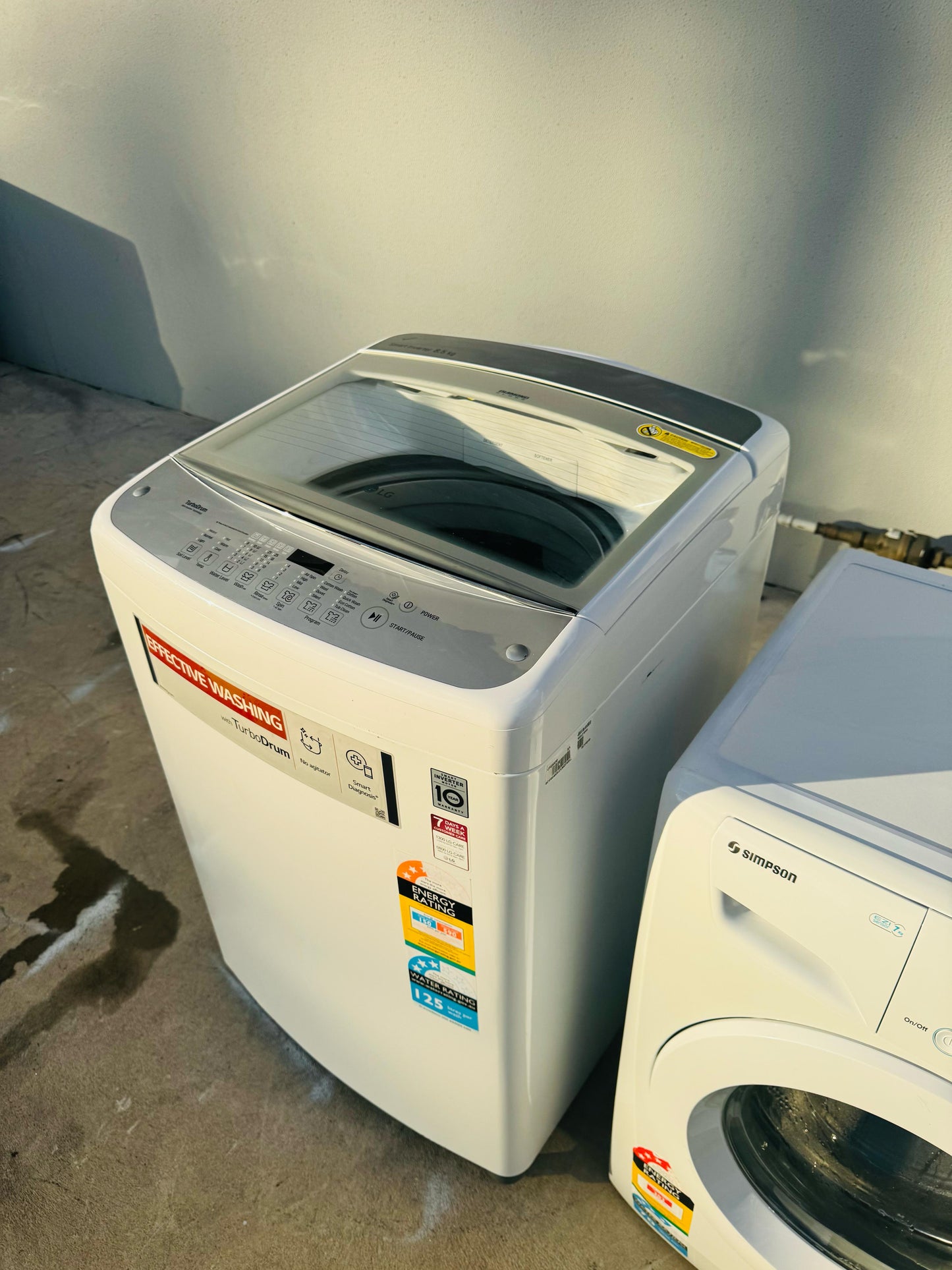 **LG 8.5 KGS TOP LOADER WASHING MACHINE** FREE DELIVERY