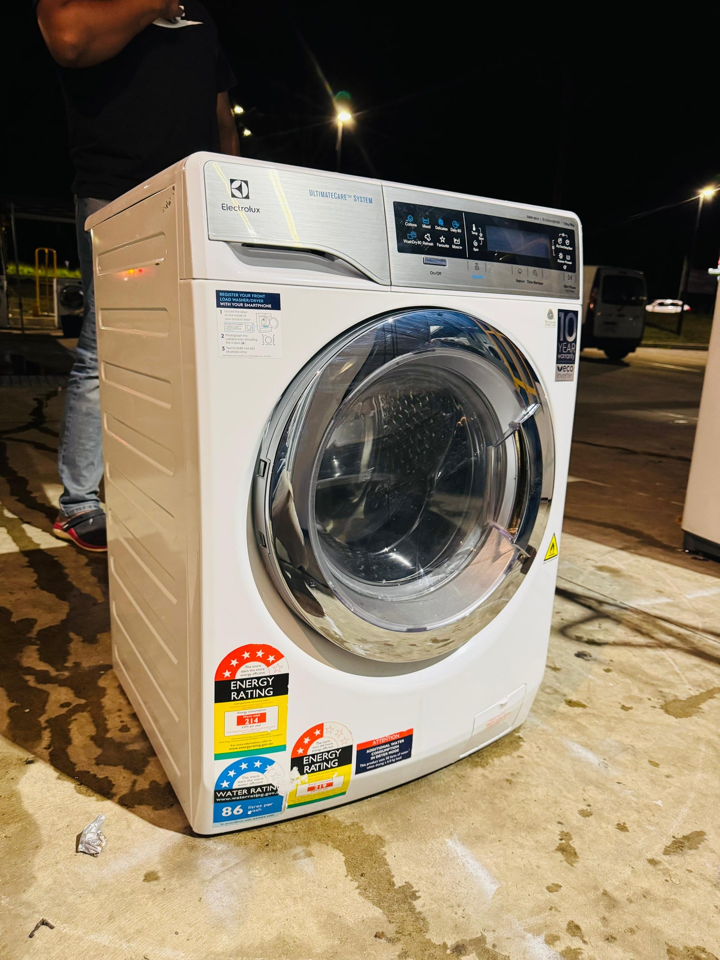 ELECTROLUX 10KGS FRONT LOADER WASHING MACHINE